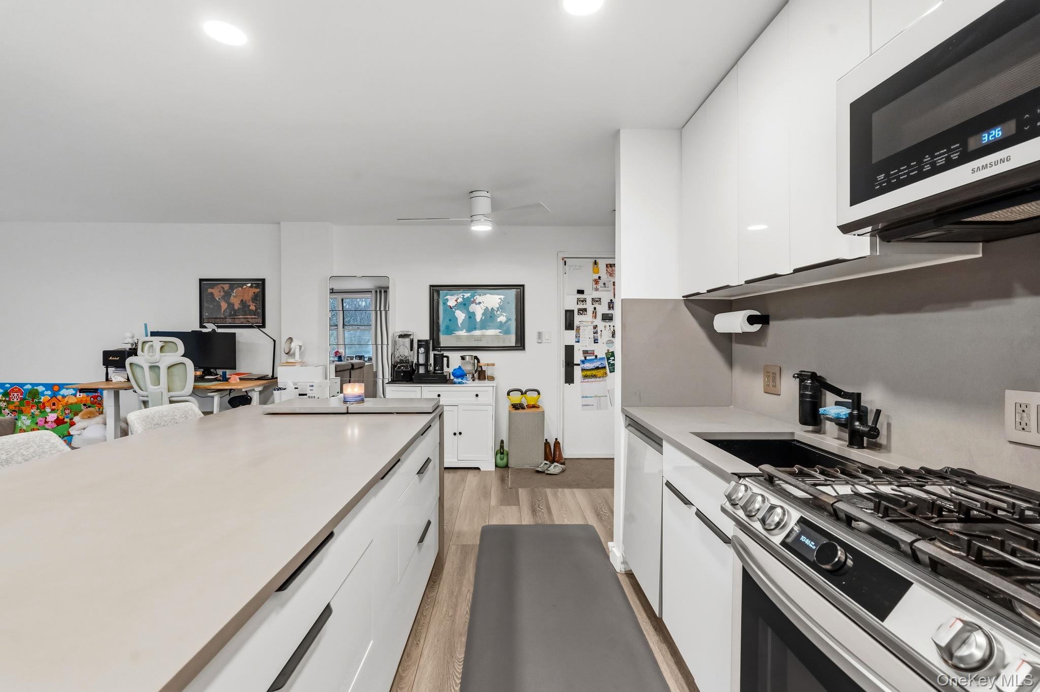 50 Fort Place # A6A, Staten Island, NY 10301