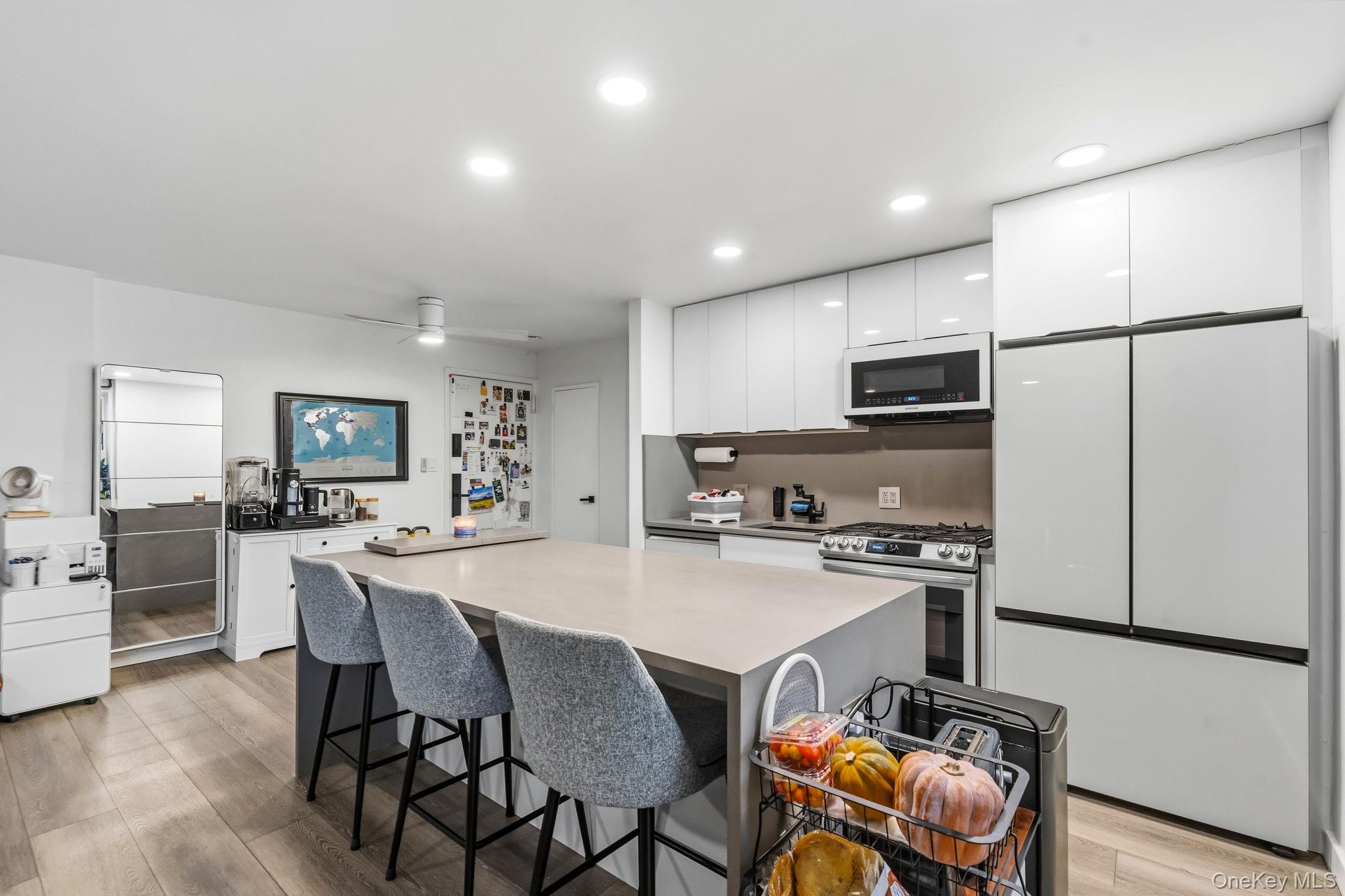 50 Fort Place # A6A, Staten Island, NY 10301