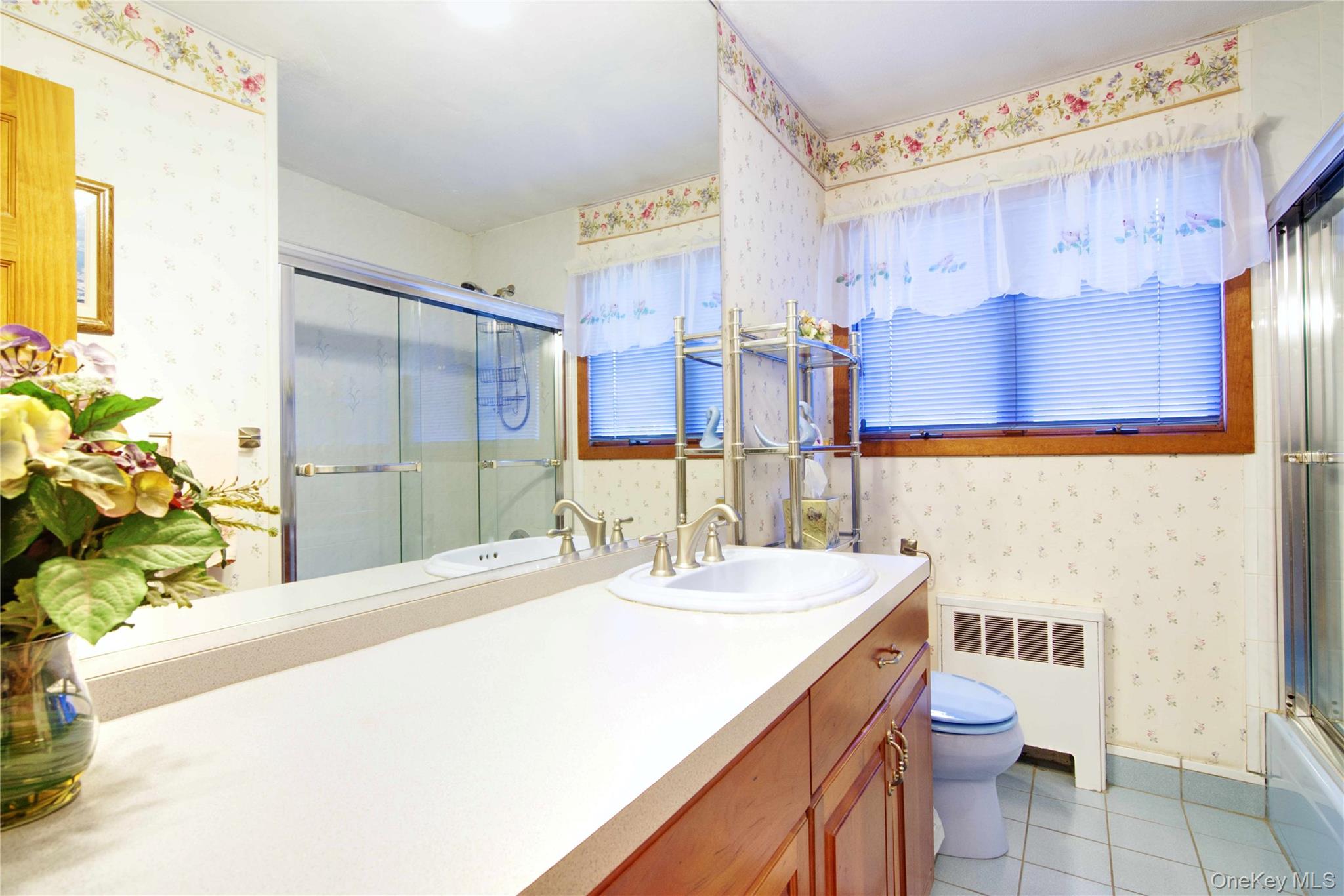 146 East Drive, Massapequa, NY 11758