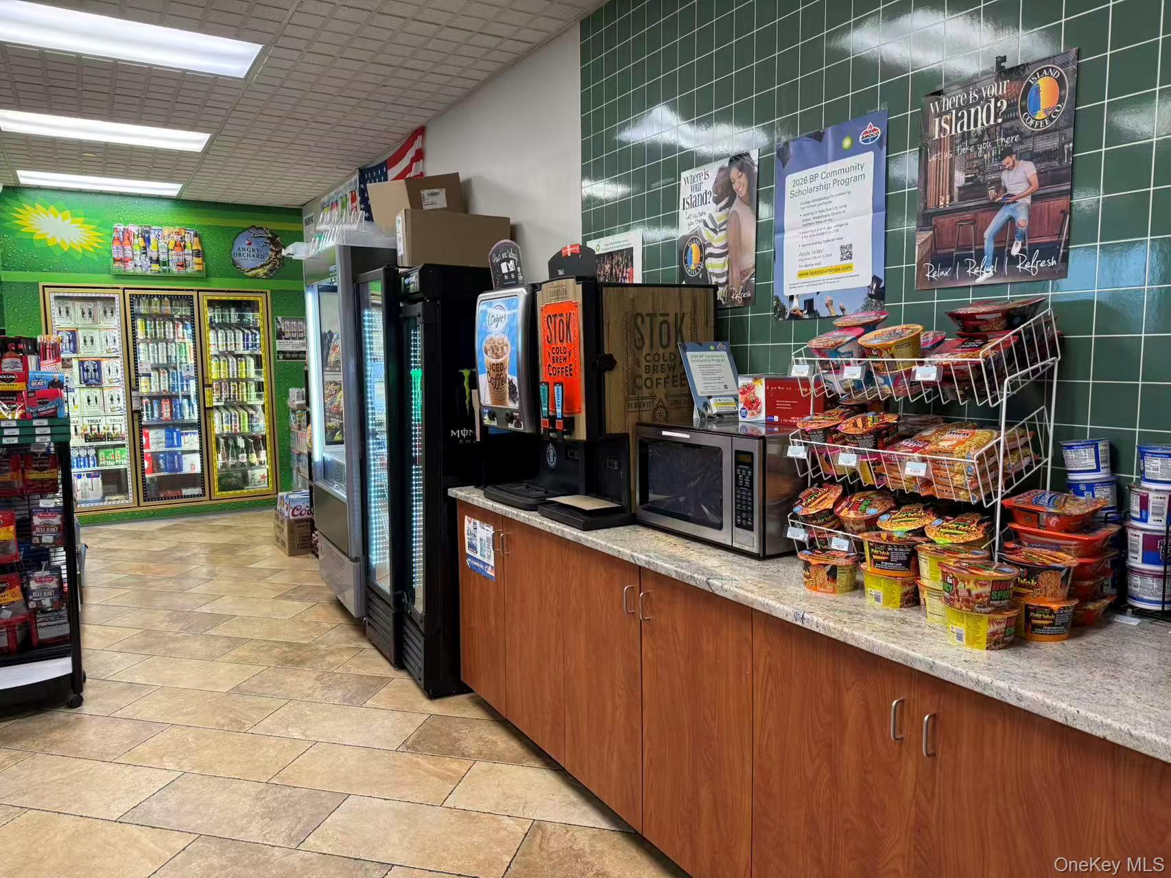 367 Sunrise Highway, West Babylon, NY 11704