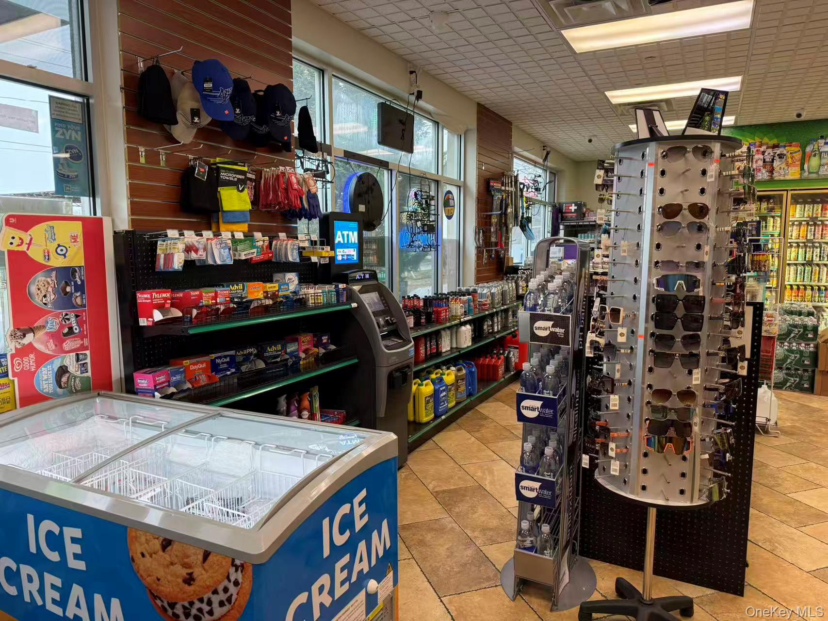 367 Sunrise Highway, West Babylon, NY 11704