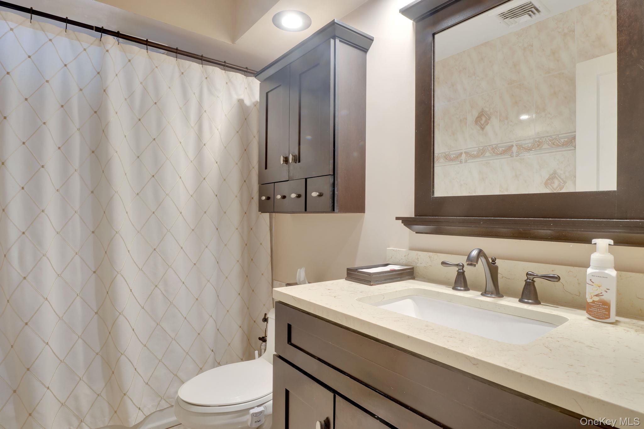 16255 12th Avenue, Whitestone, NY 11357