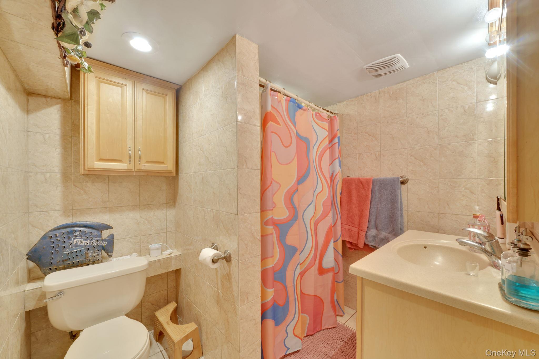 16255 12th Avenue, Whitestone, NY 11357