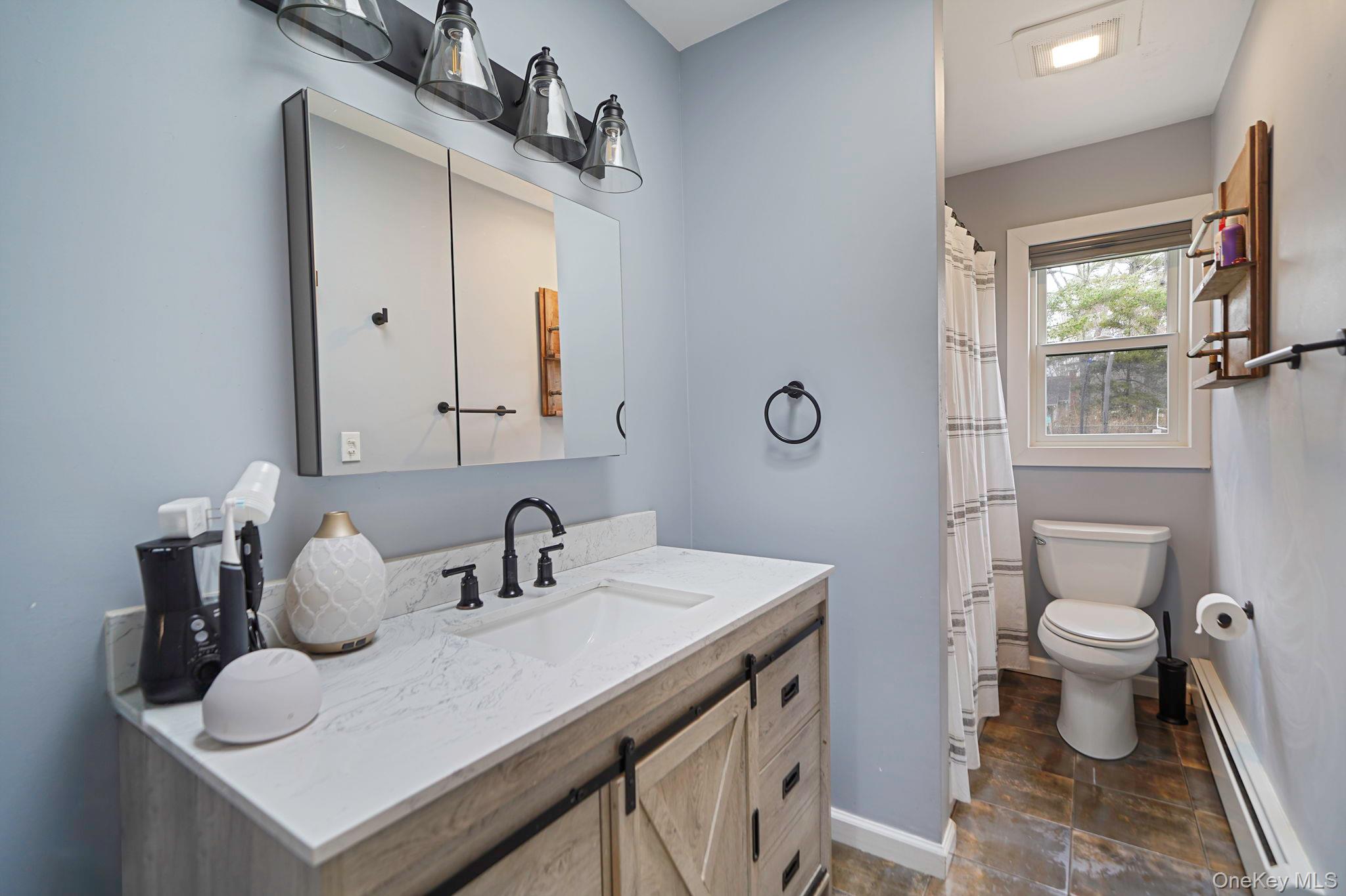 15 Vee Jay Drive, Shoreham, NY 11786