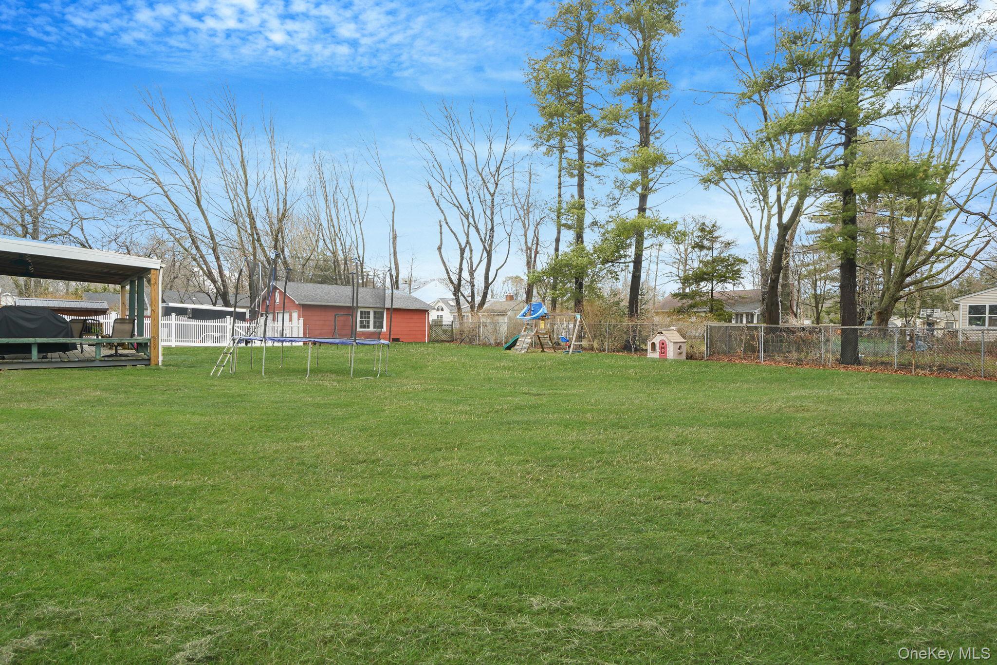 15 Vee Jay Drive, Shoreham, NY 11786