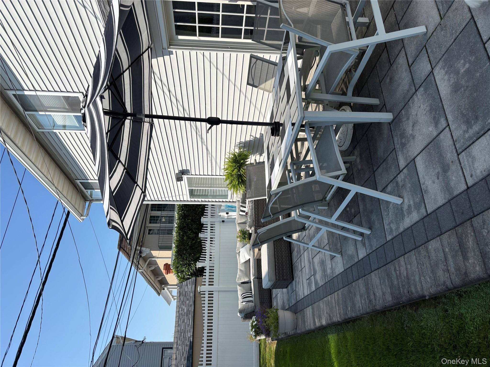 804 E Chester Street, Long Beach, NY 11561