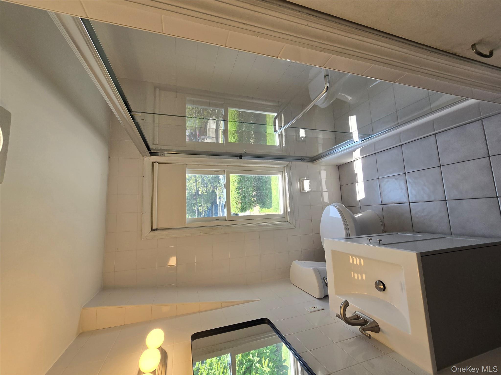 21-23 George Street, Manhasset, NY 11030