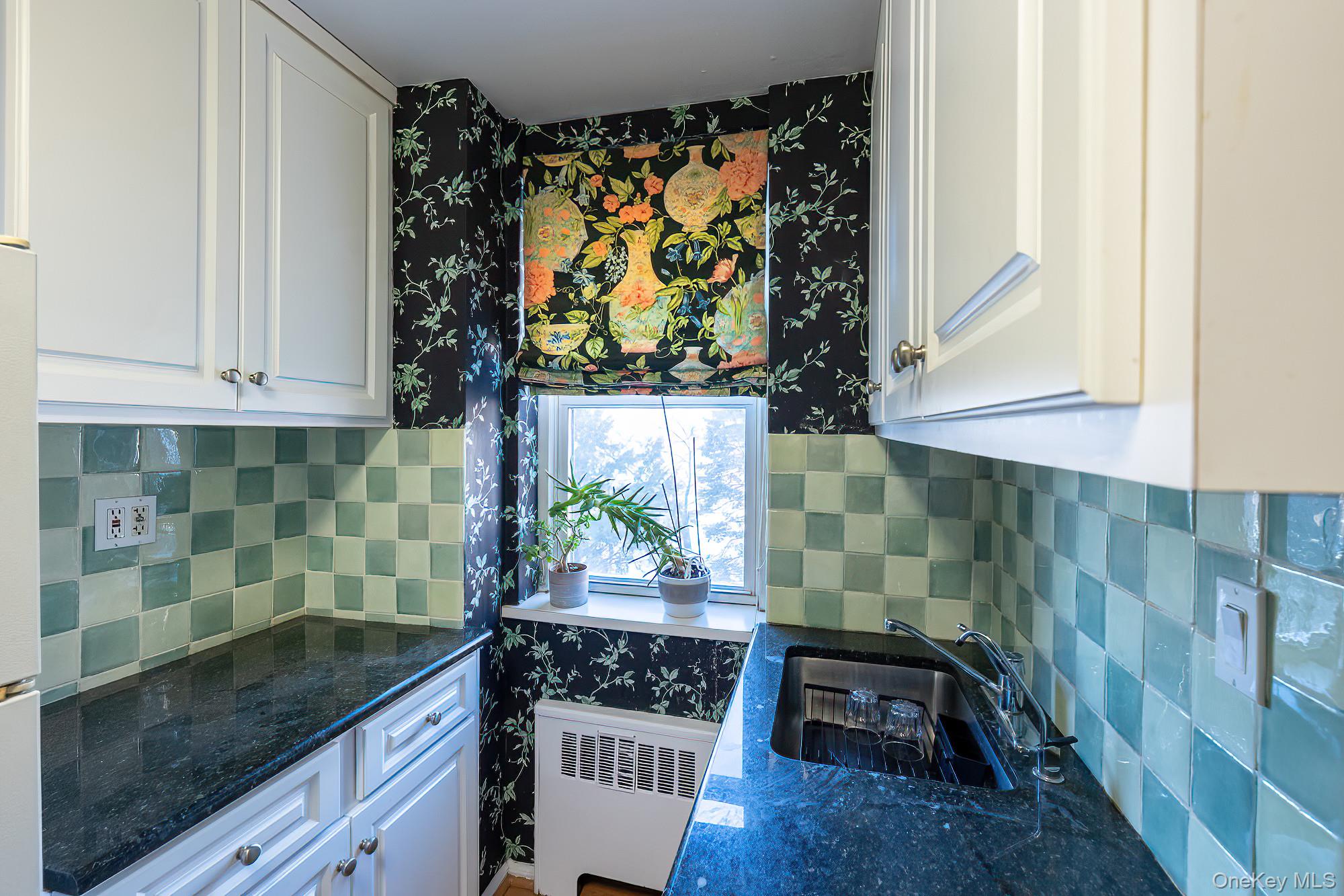 60 Knolls Crescent # 4H, Bronx, NY 10463