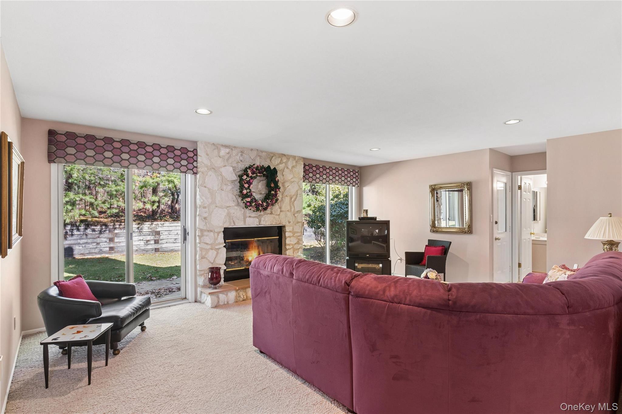 12 Stone Gate Court, Smithtown, NY 11787