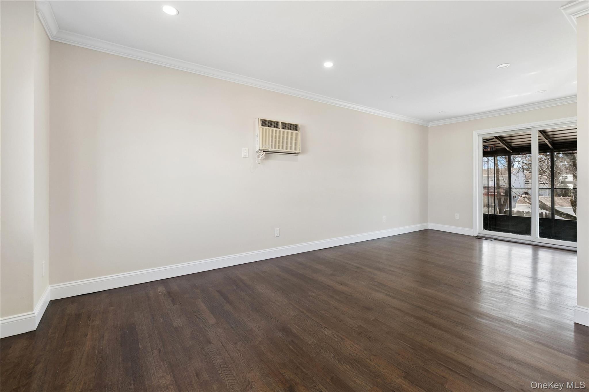 236 Vermont Avenue, Bay Shore, NY 11706