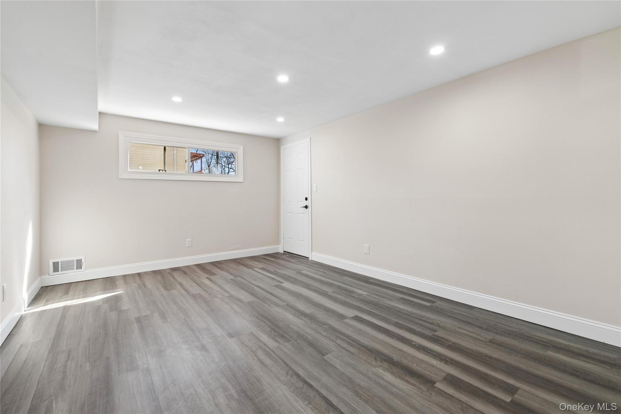 236 Vermont Avenue, Bay Shore, NY 11706