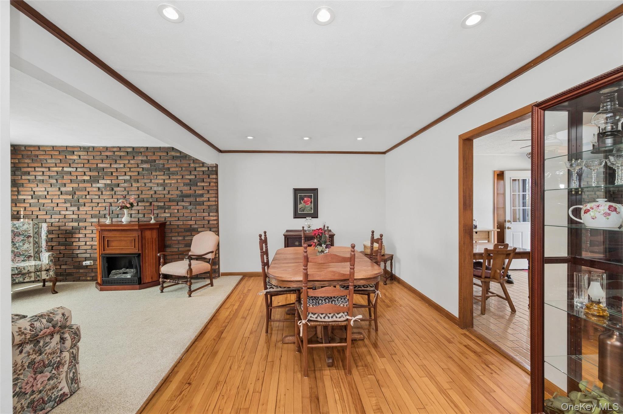 310 S 16th Street, Lindenhurst, NY 11757