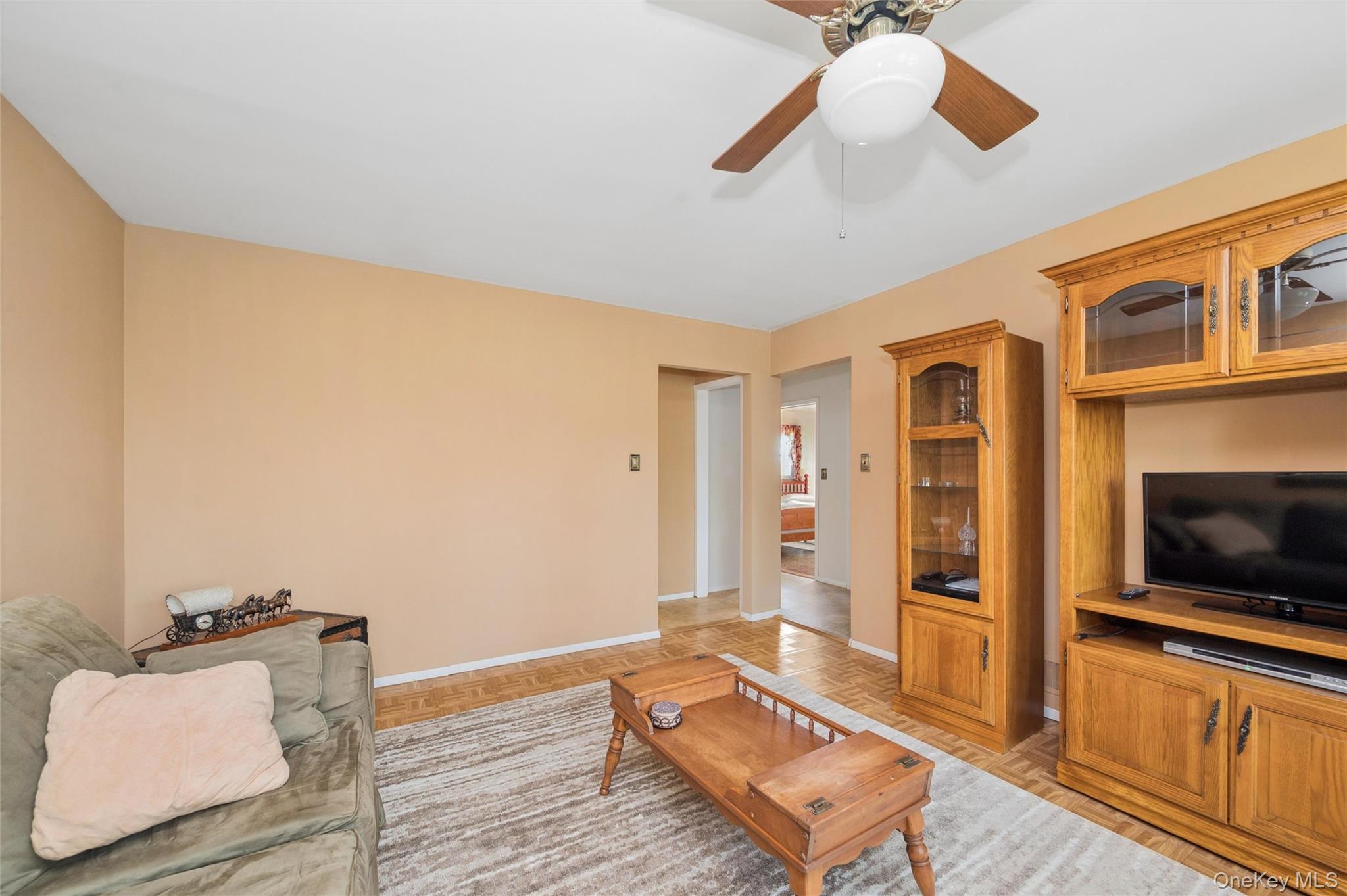 310 S 16th Street, Lindenhurst, NY 11757