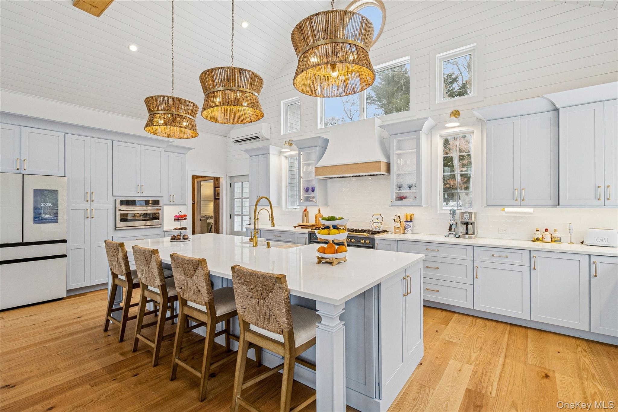 80 Louse Point, East Hampton, NY 11937