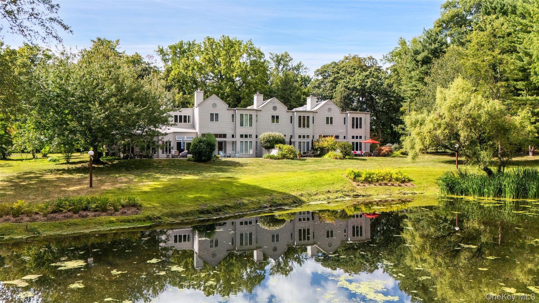 24 Beechwood Way, Briarcliff Manor, NY 10510