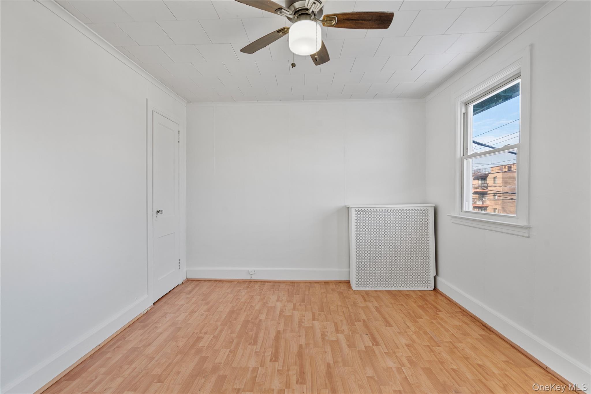 123-10 25th Road, Flushing, NY 11354