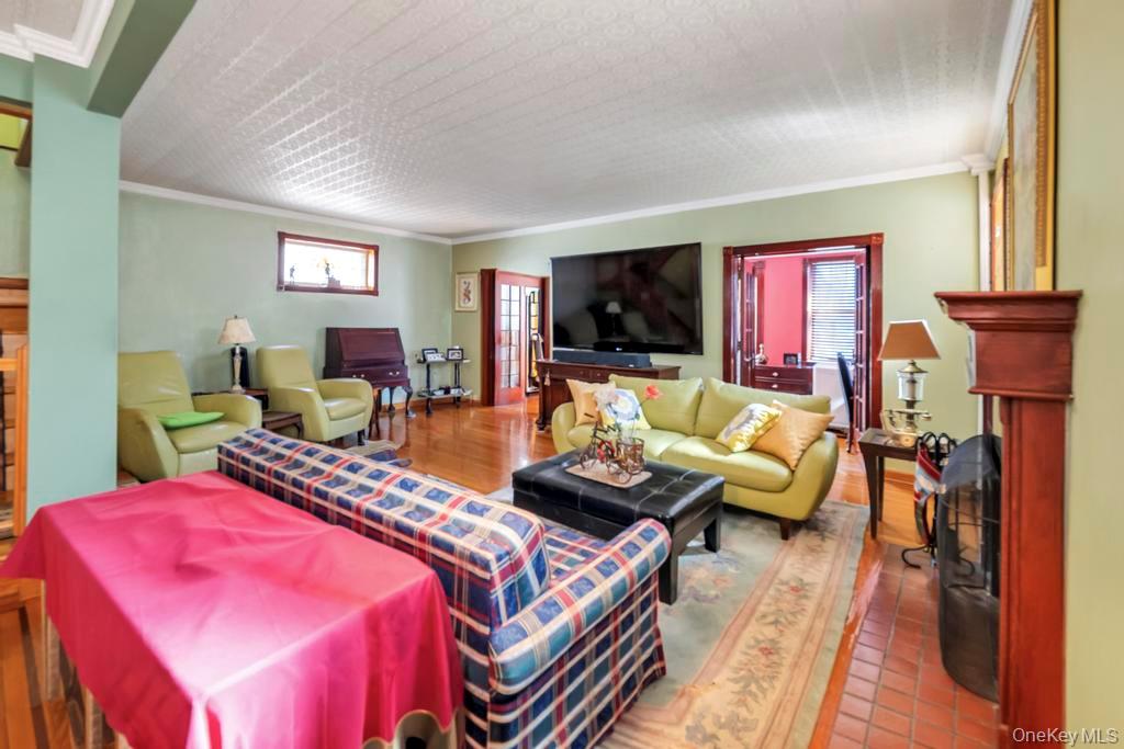 8420 Charlecote Ridge, Jamaica, NY 11432