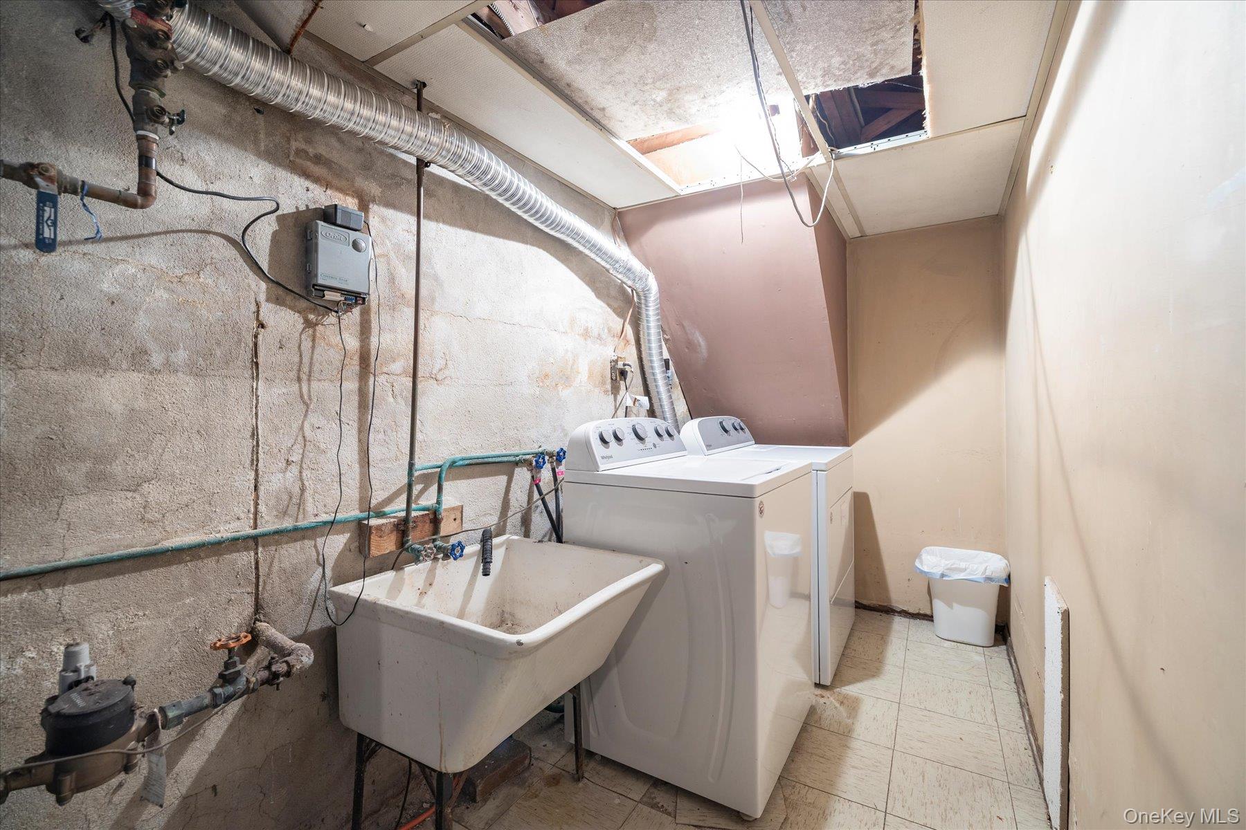 47 Elwood Road, Huntington, NY 11768