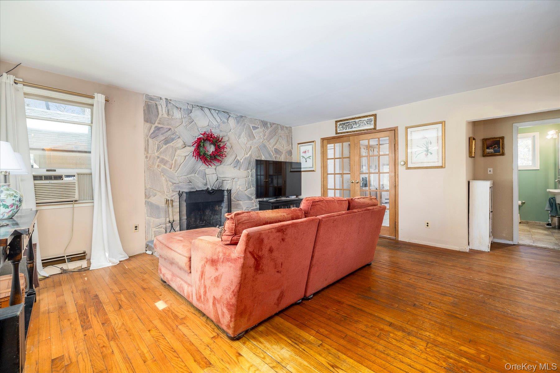 47 Elwood Road, Huntington, NY 11768