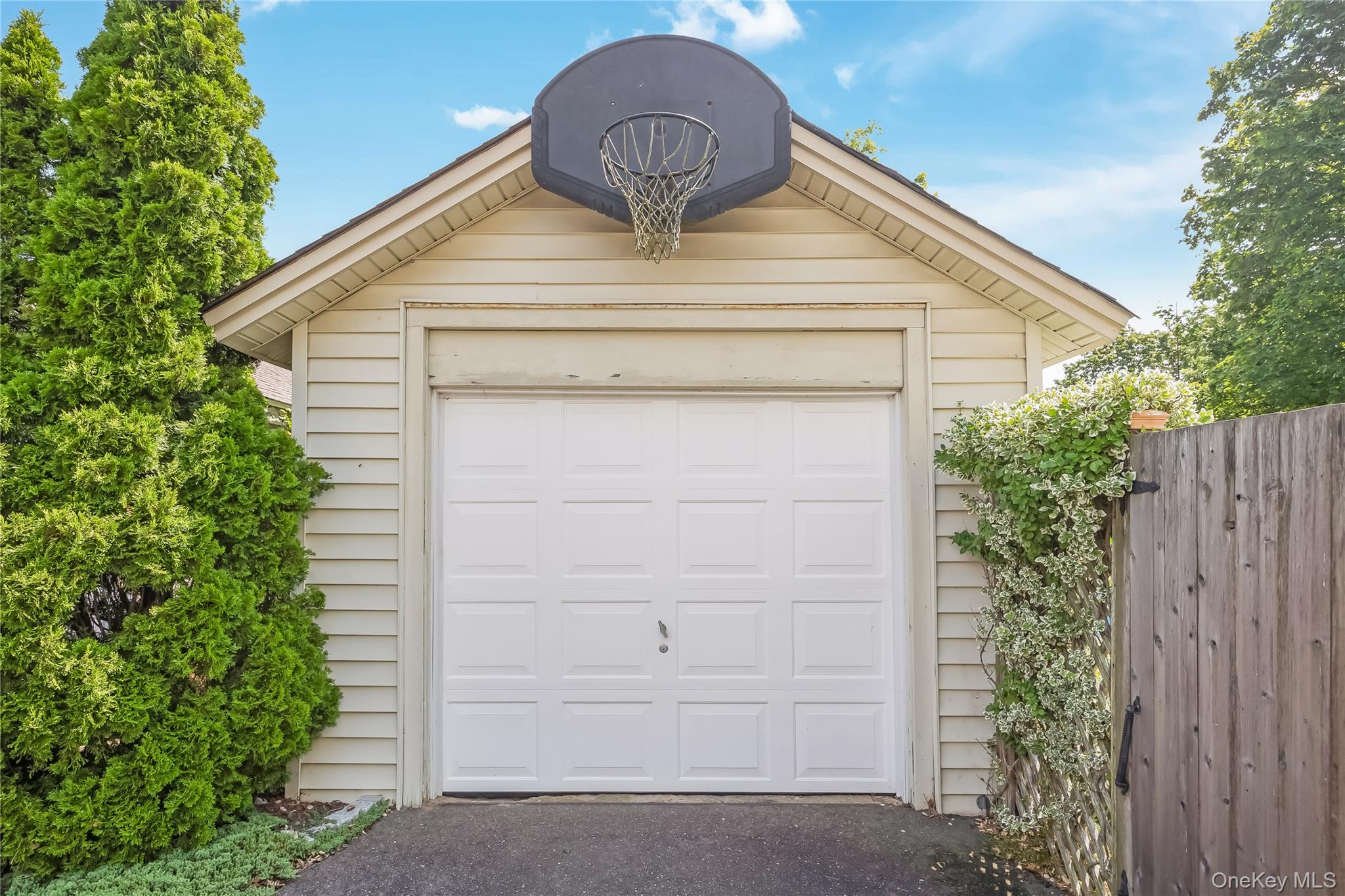 151 Church Avenue, Islip, NY 11751