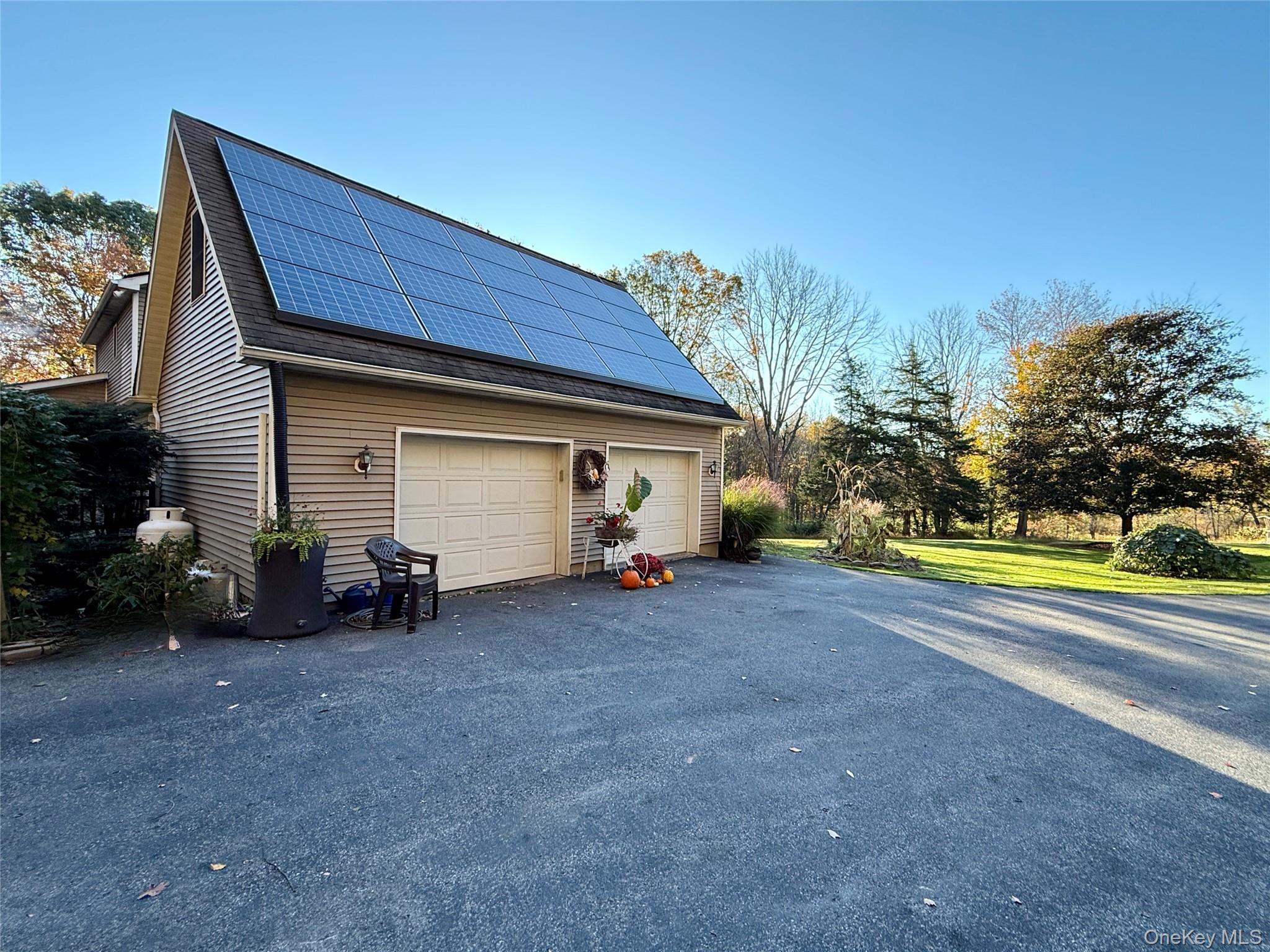 84 Tap Stone Ln, Port Jervis, NY 12771