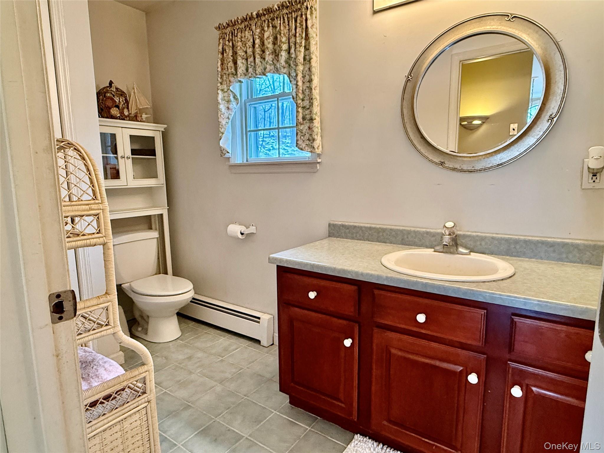 84 Tap Stone Ln, Port Jervis, NY 12771