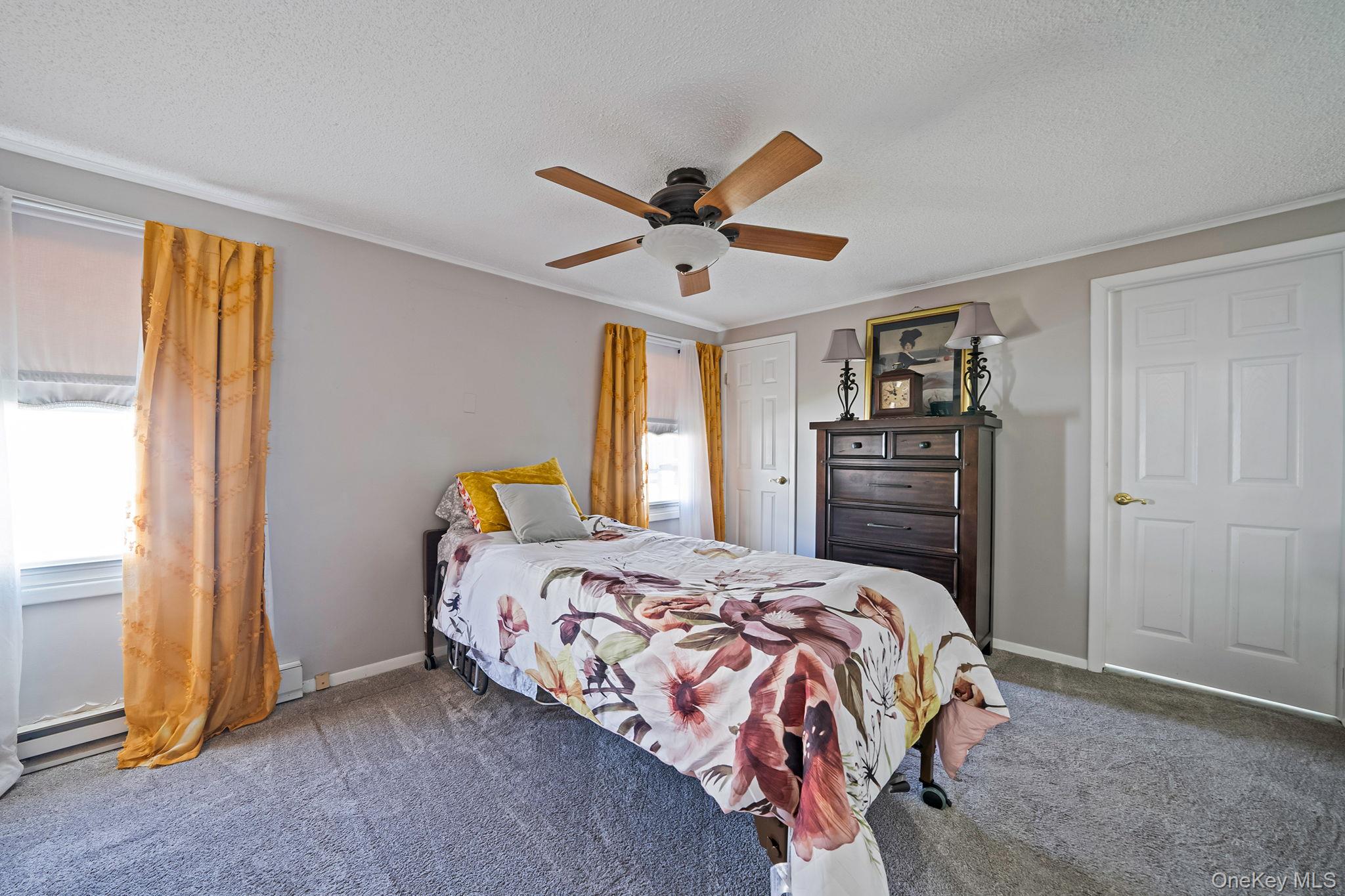 2 Dogwood Lane, Manorville, NY 11949