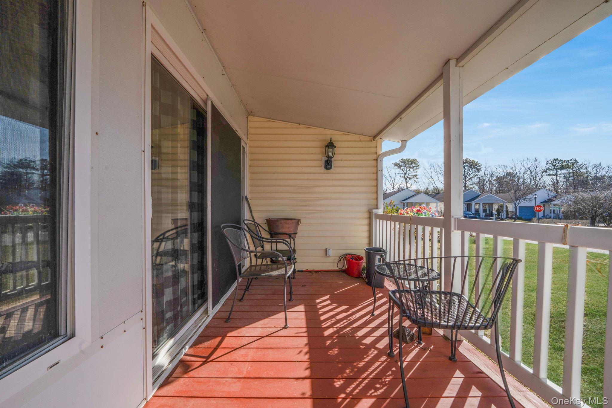 2 Dogwood Lane, Manorville, NY 11949