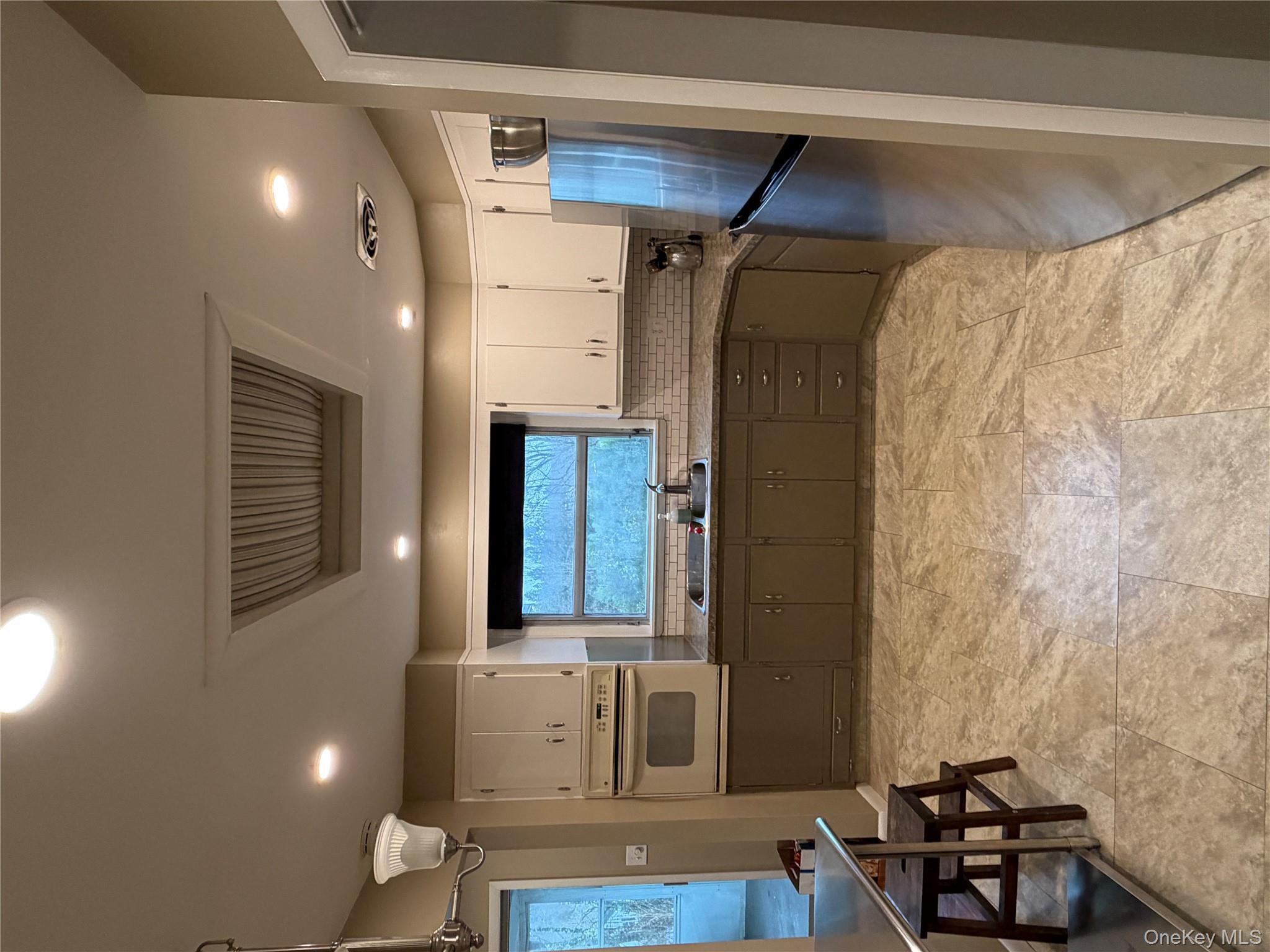 21 Crescent Place, Monroe, NY 10950