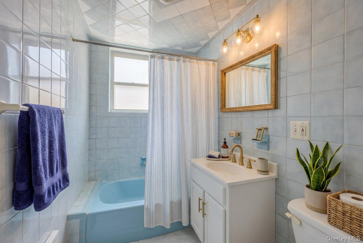 3553 12th Avenue, Brooklyn, NY 11218