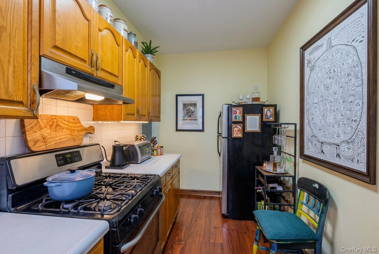 3553 12th Avenue, Brooklyn, NY 11218