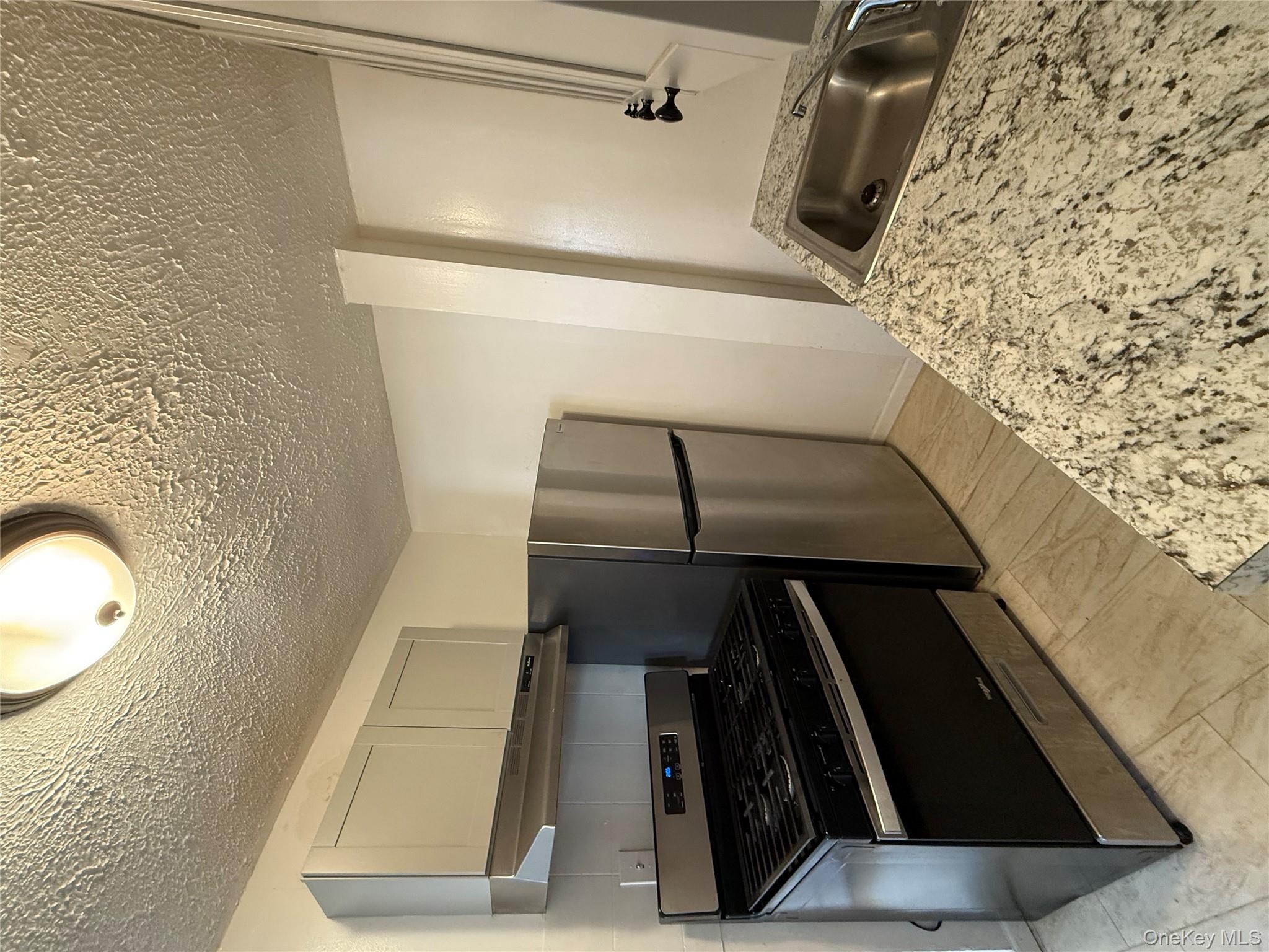 849 E 221st Street, Bronx, NY 10467