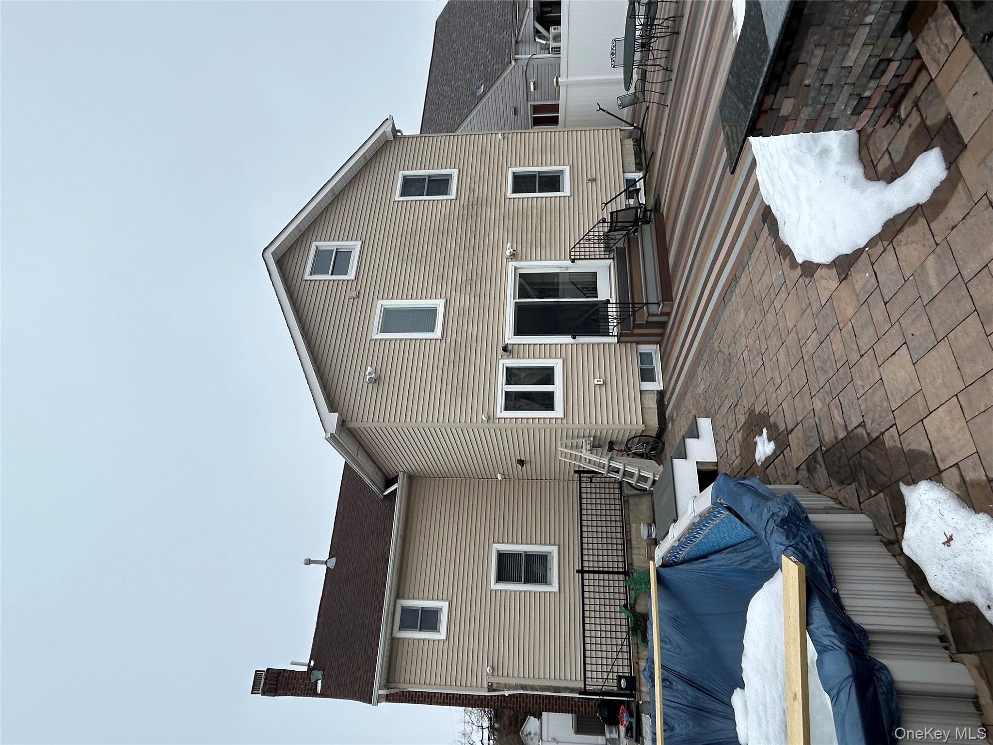 869 Demott Avenue, Baldwin, NY 11510