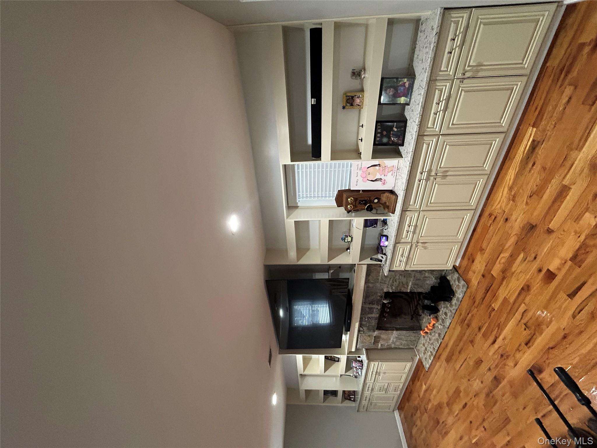 869 Demott Avenue, Baldwin, NY 11510