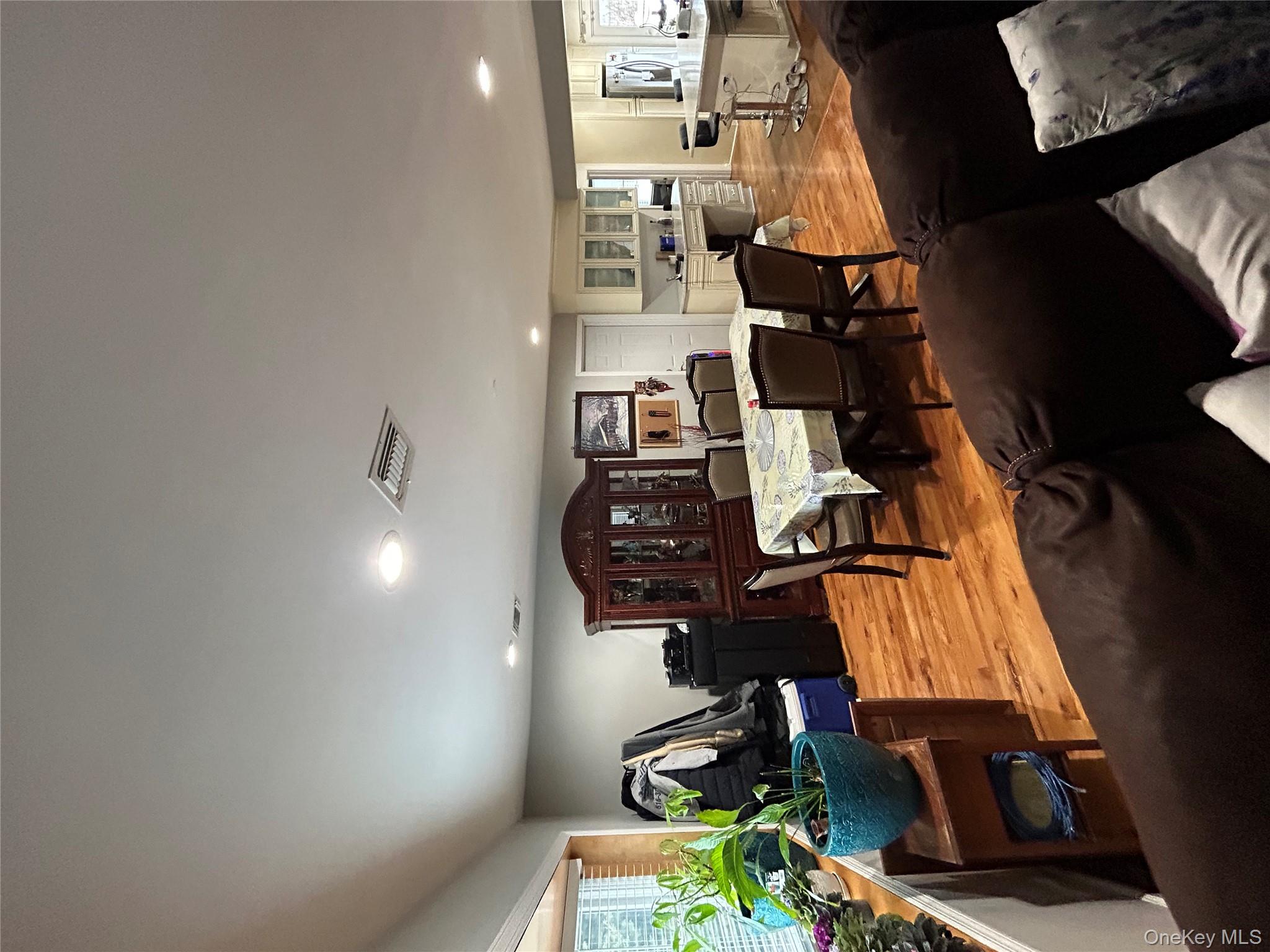 869 Demott Avenue, Baldwin, NY 11510