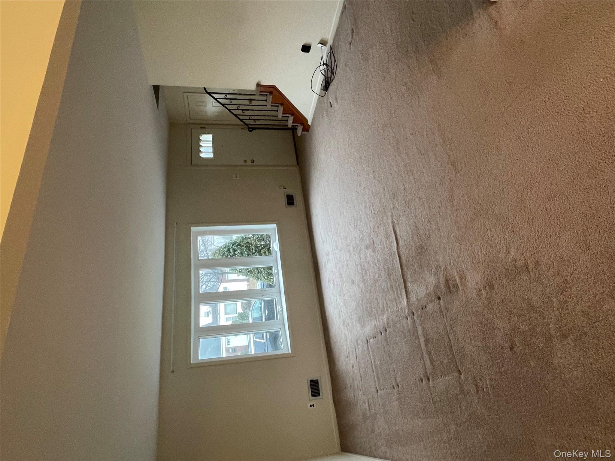 400 Foch Boulevard, Mineola, NY 11501