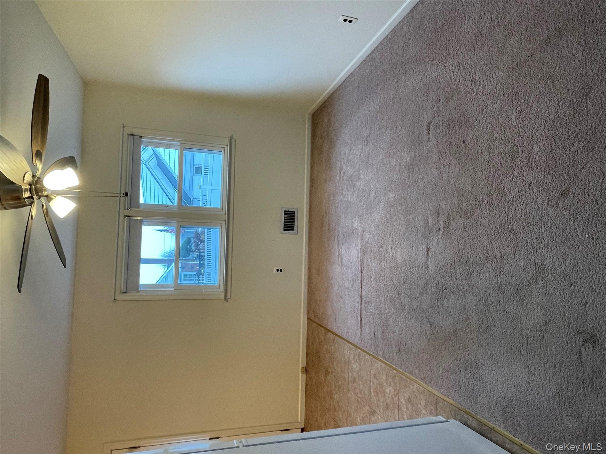 400 Foch Boulevard, Mineola, NY 11501