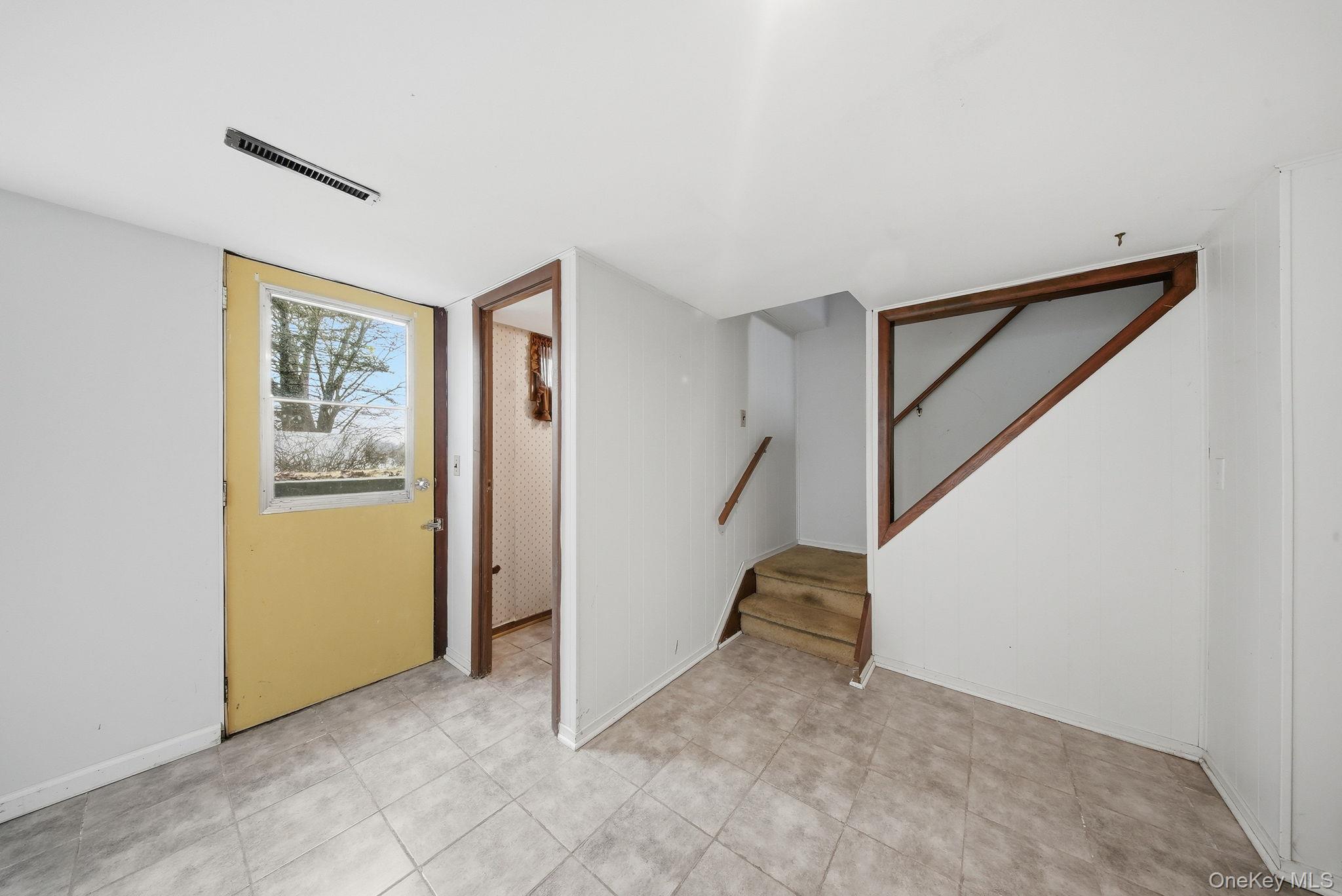 36 Vincent Drive, Middletown, NY 10940