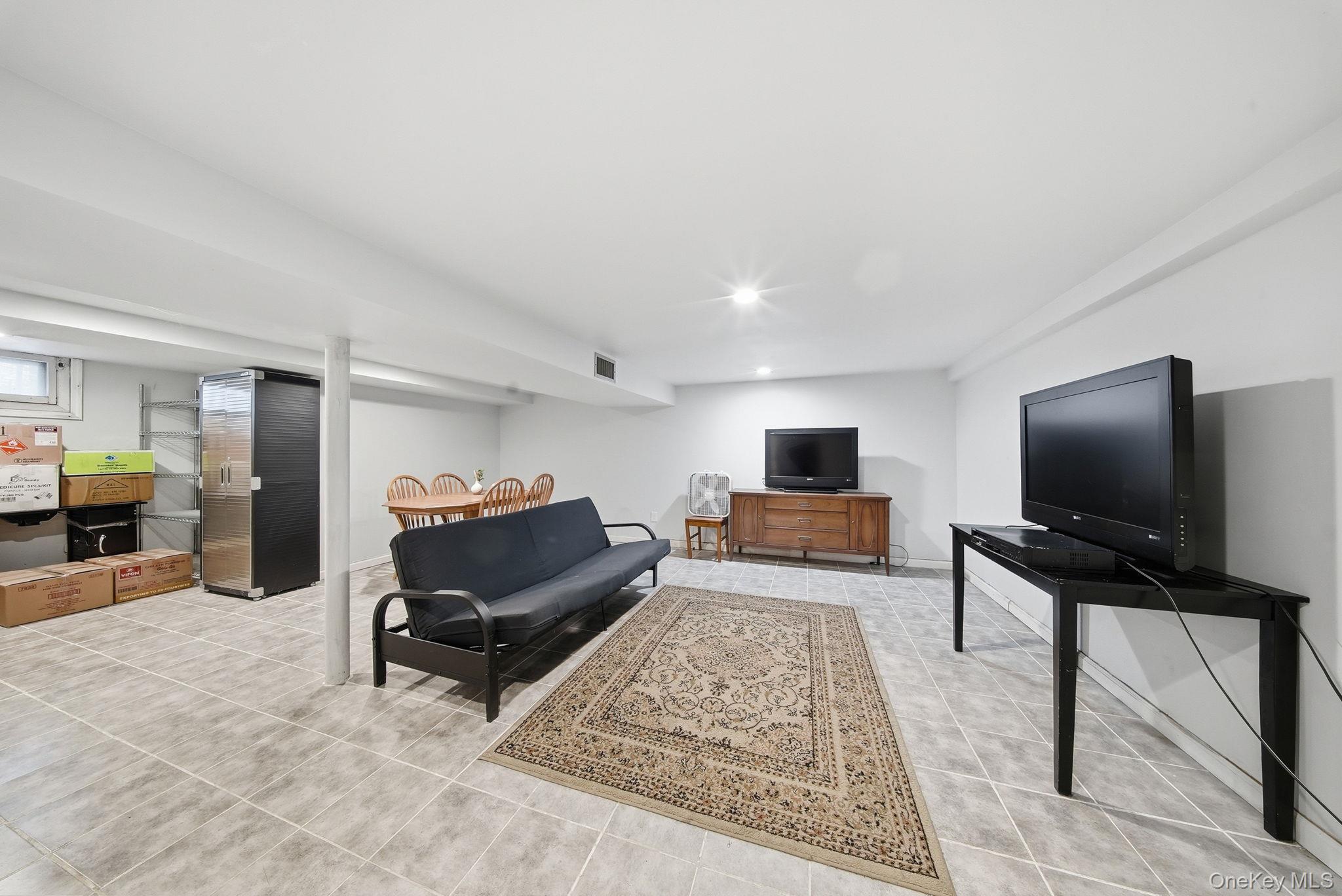 36 Vincent Drive, Middletown, NY 10940