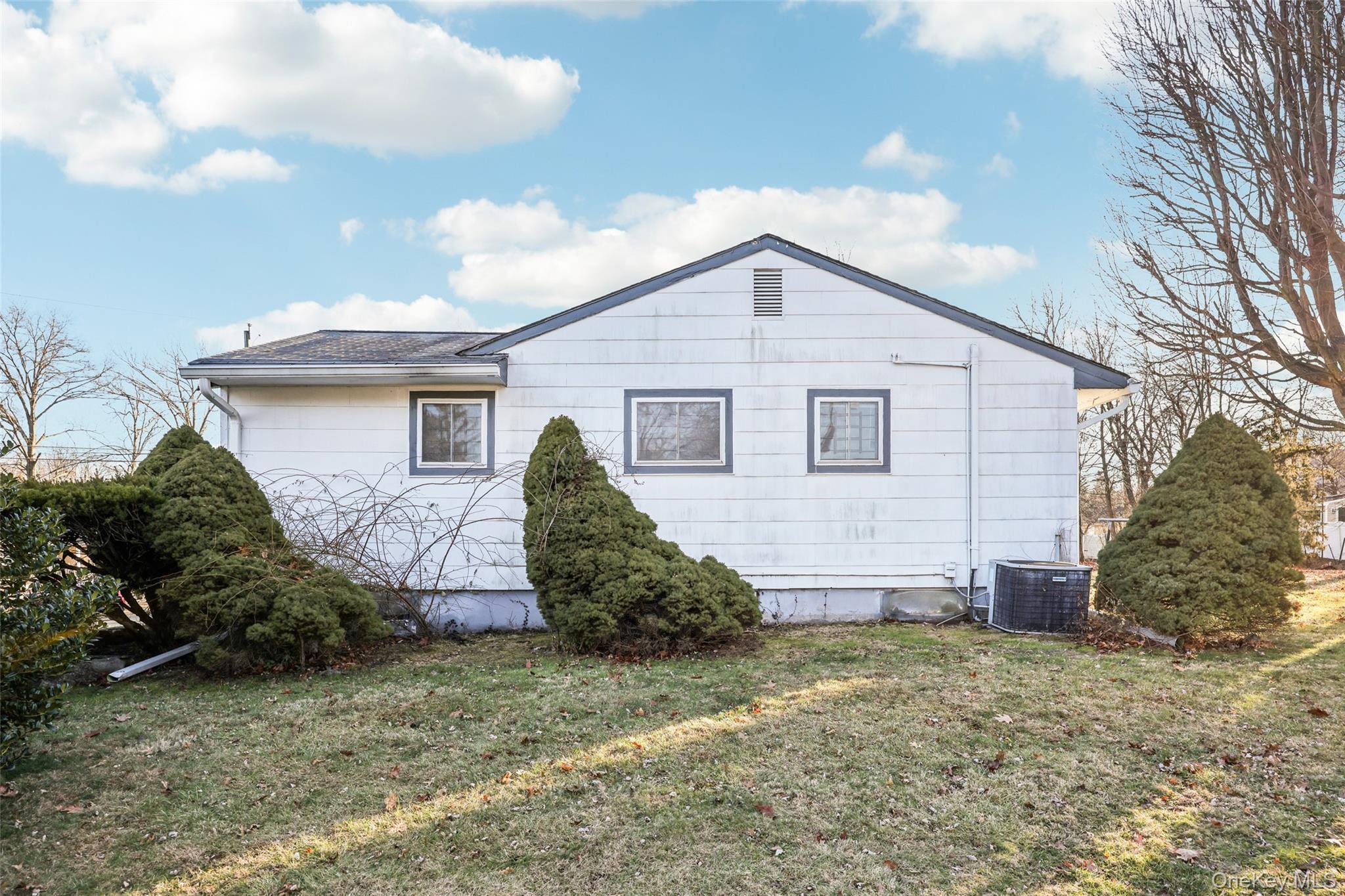 25 Freund Drive, Nanuet, NY 10954