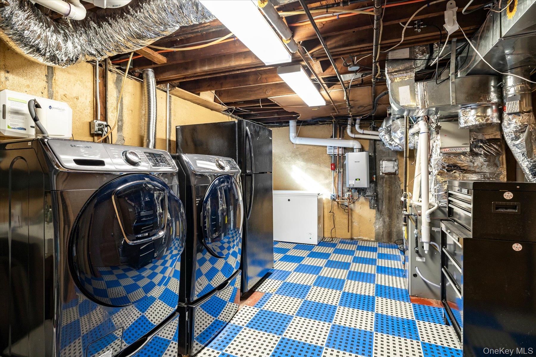 2374 Fish Avenue, North Bellmore, NY 11710