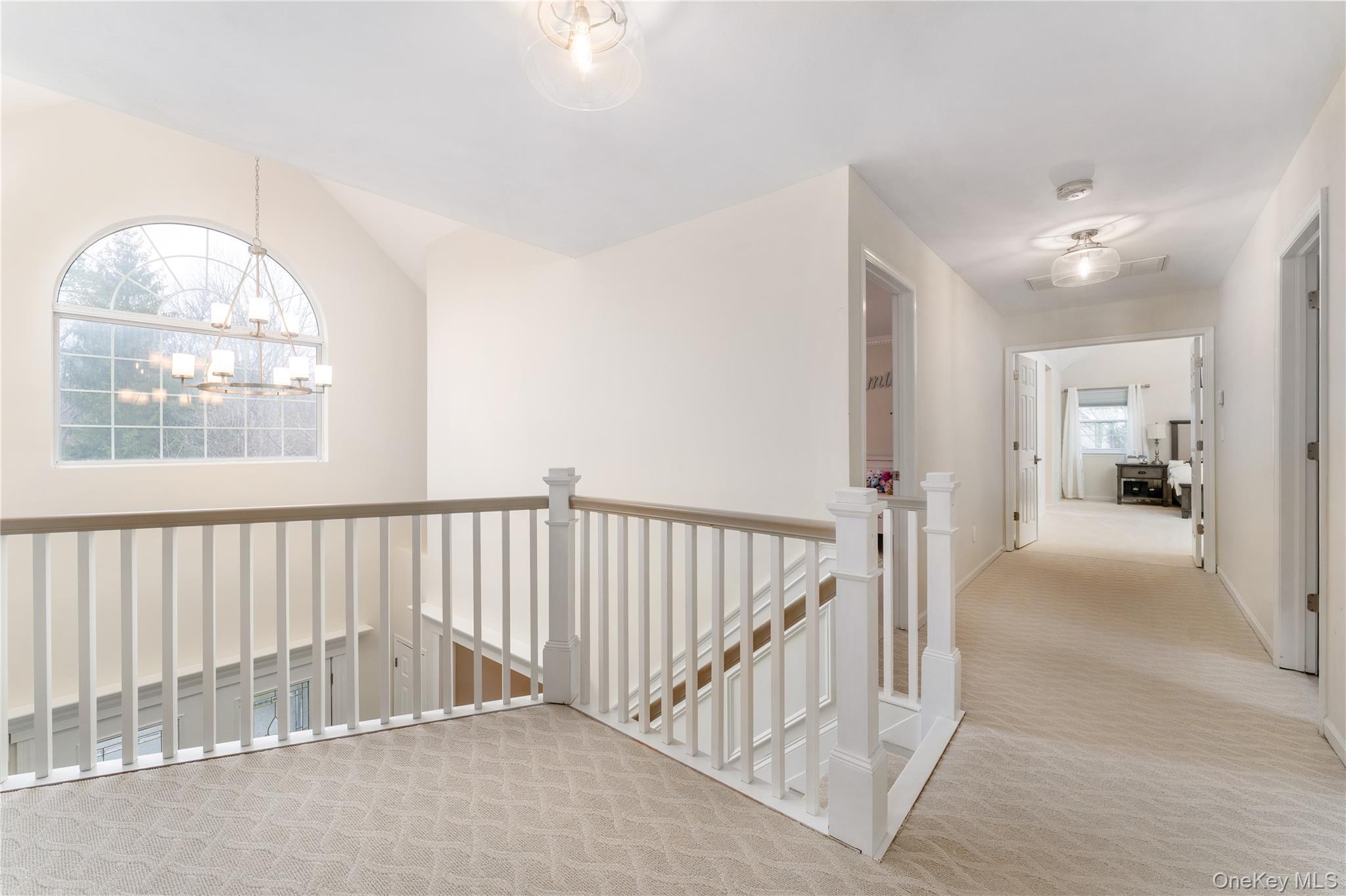 7 Framingham Lane, Shoreham, NY 11786