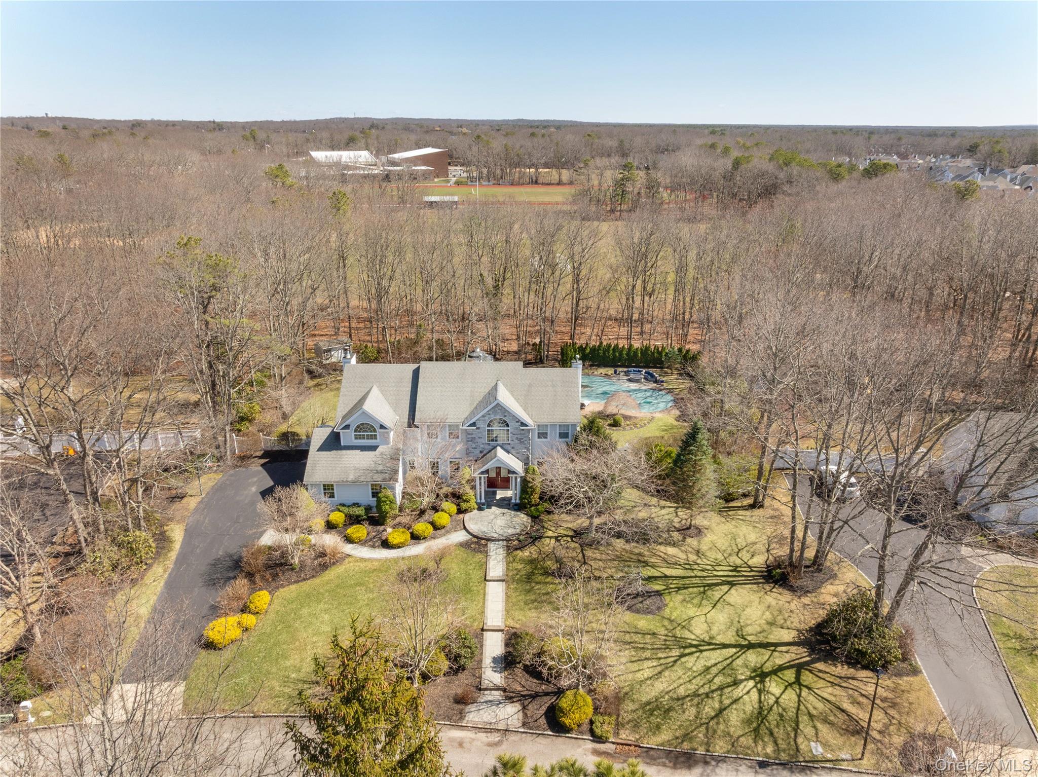 7 Framingham Lane, Shoreham, NY 11786