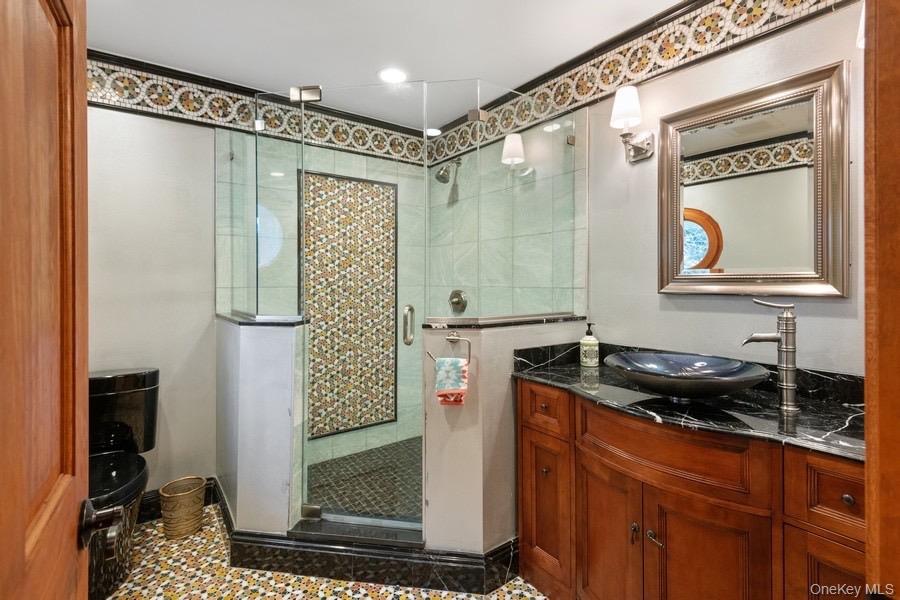 13 Seatuck Lane, Remsenburg, NY 11960