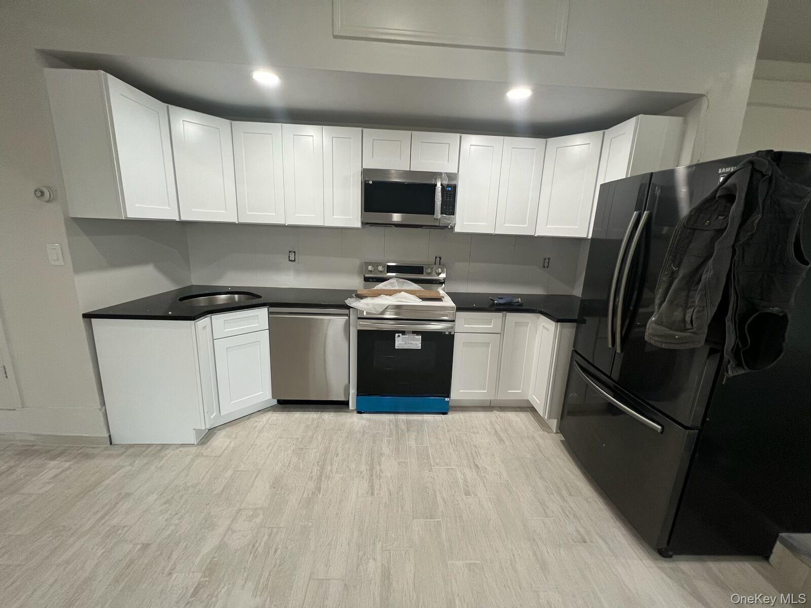 140 Main Street, East Setauket, NY 11733