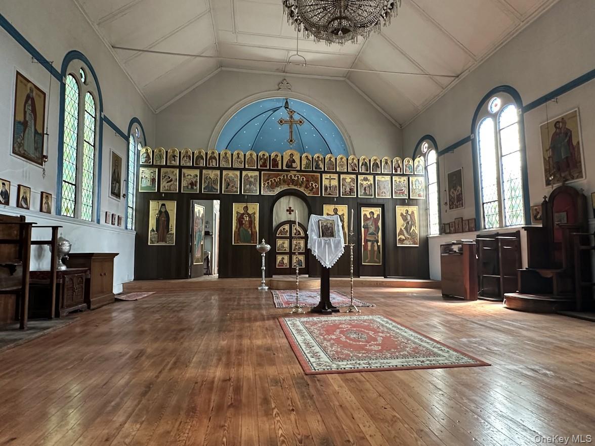 140 Main Street, East Setauket, NY 11733