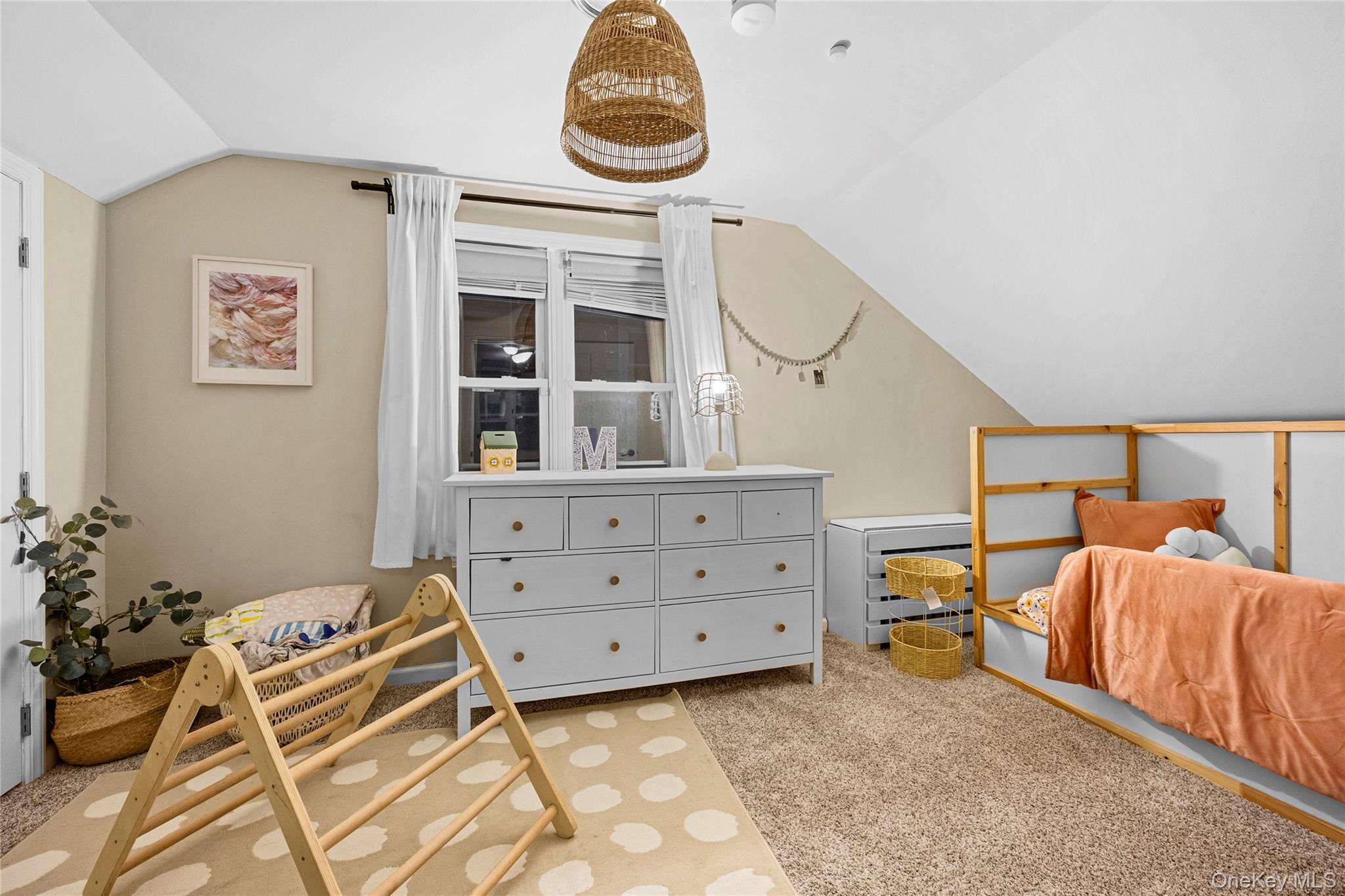 251 Forest Avenue, Lynbrook, NY 11563