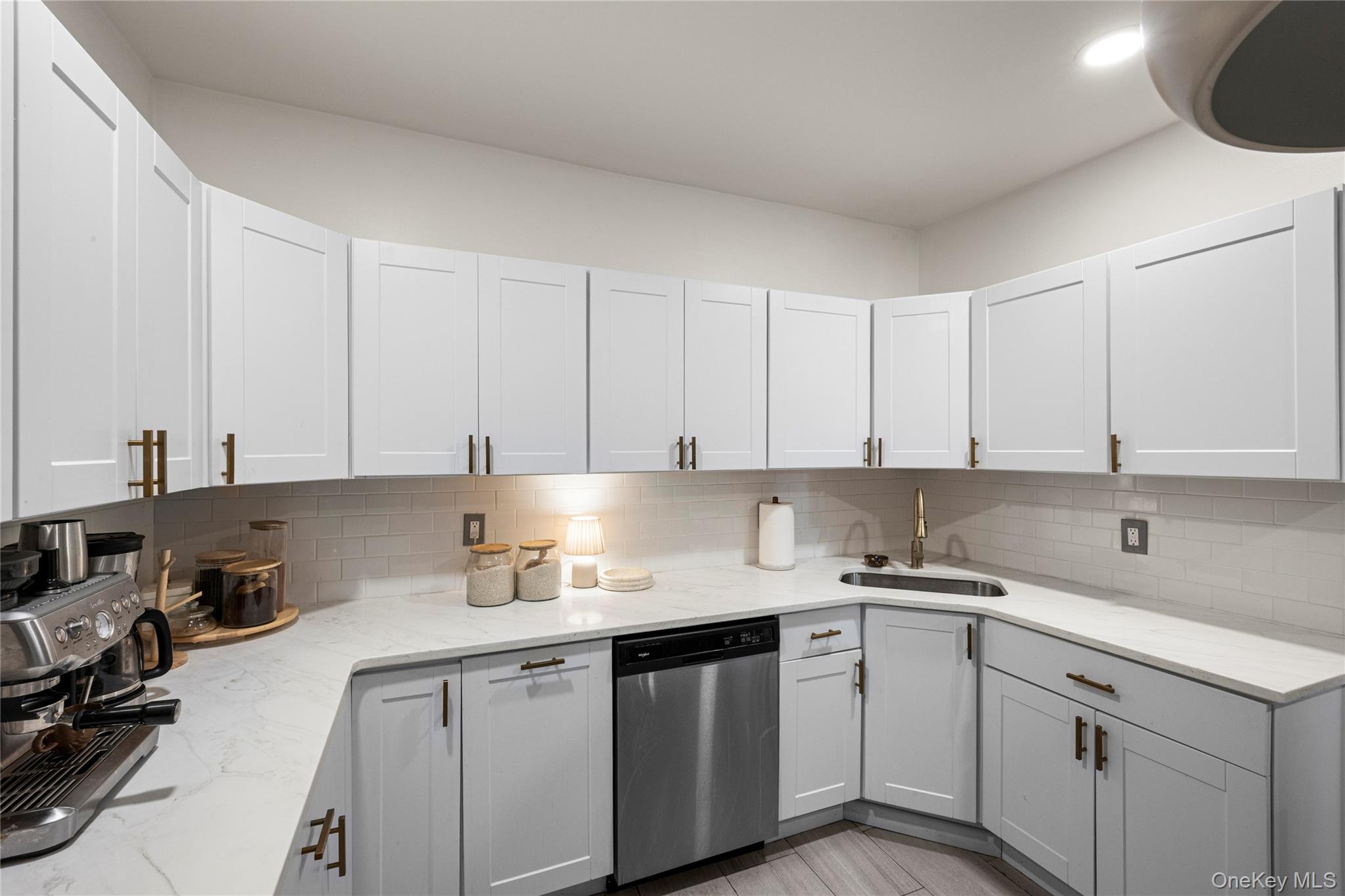 251 Forest Avenue, Lynbrook, NY 11563