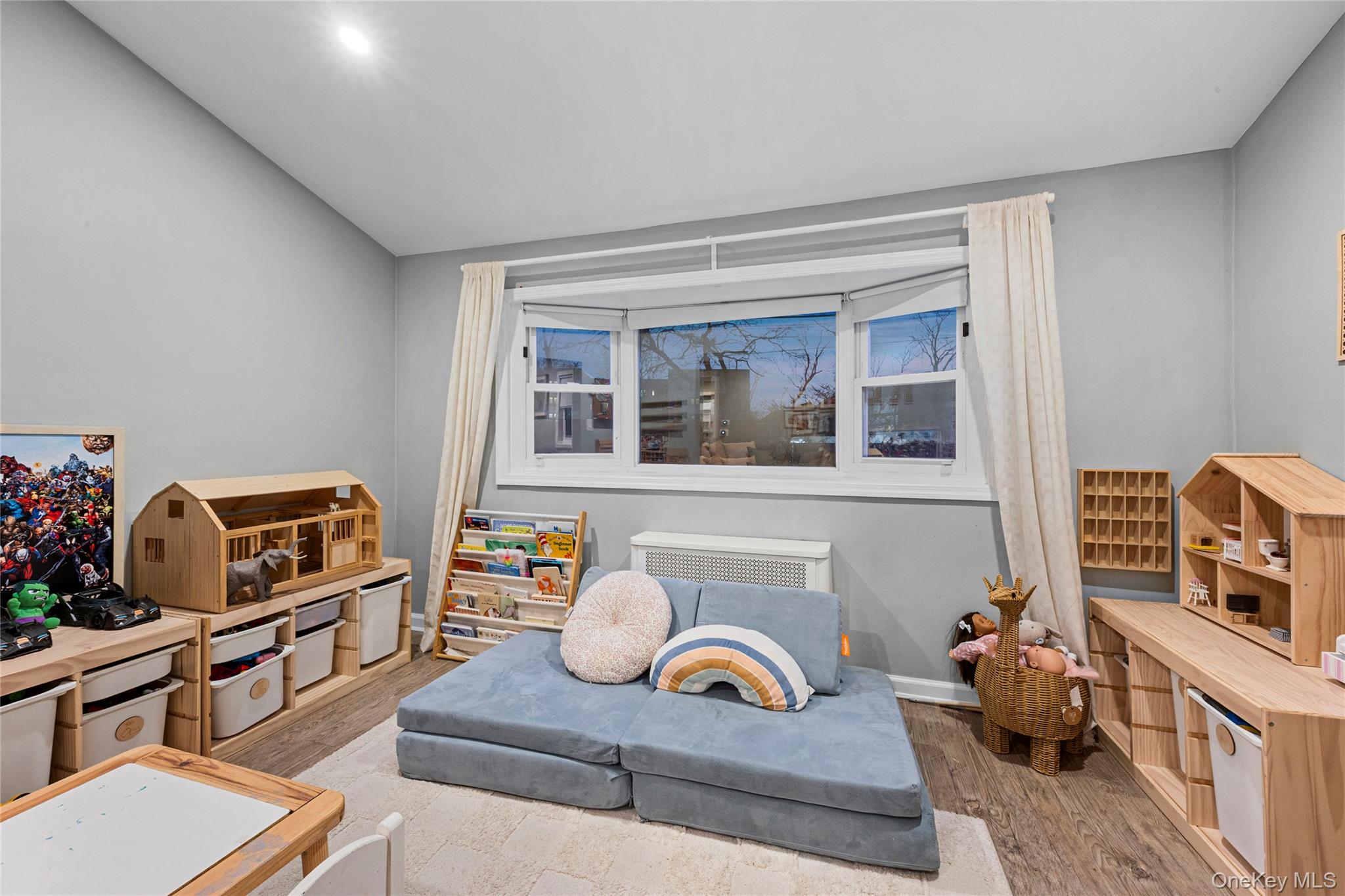 251 Forest Avenue, Lynbrook, NY 11563