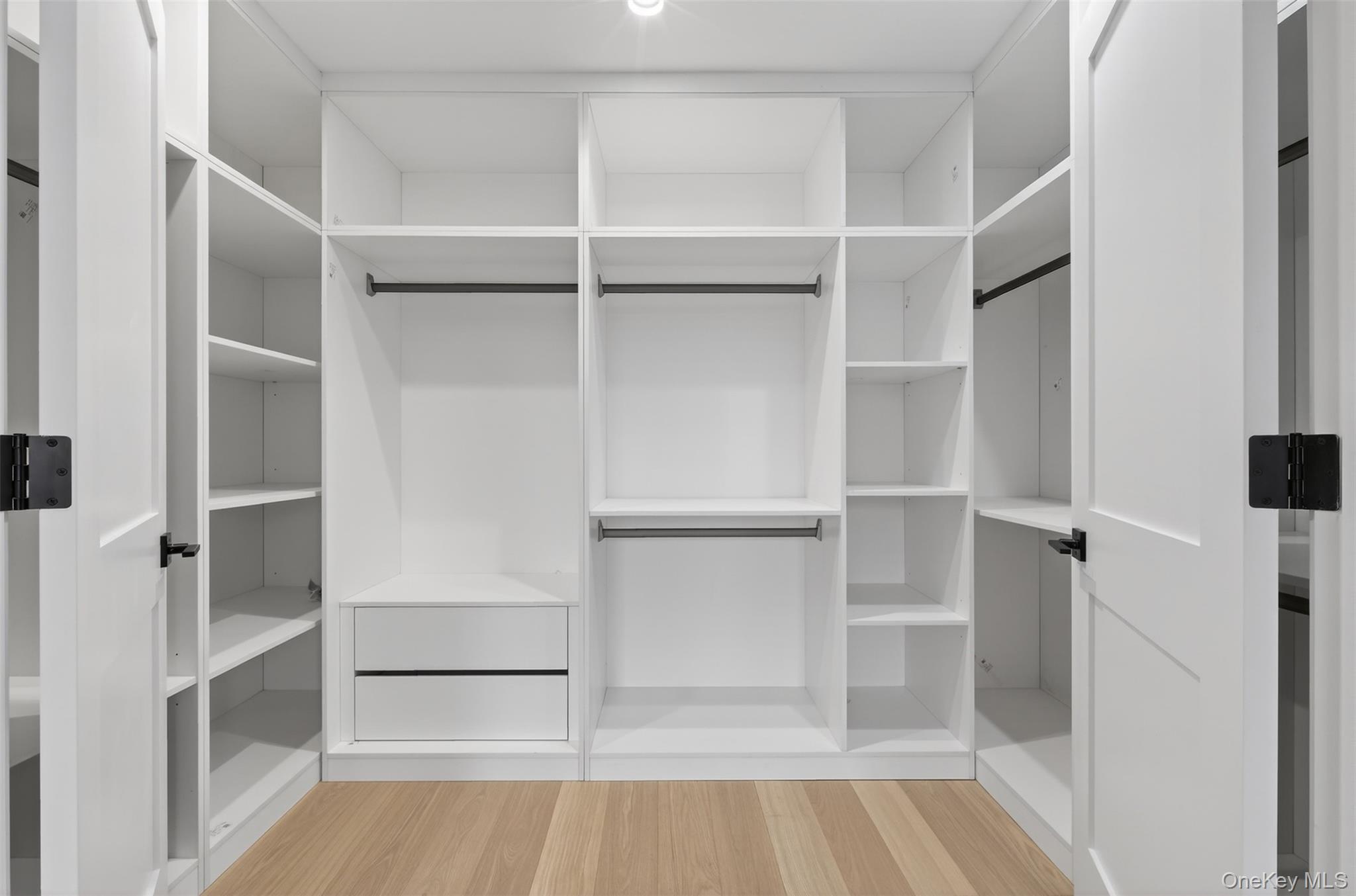 725 Quincy Street, Brooklyn, NY 11221